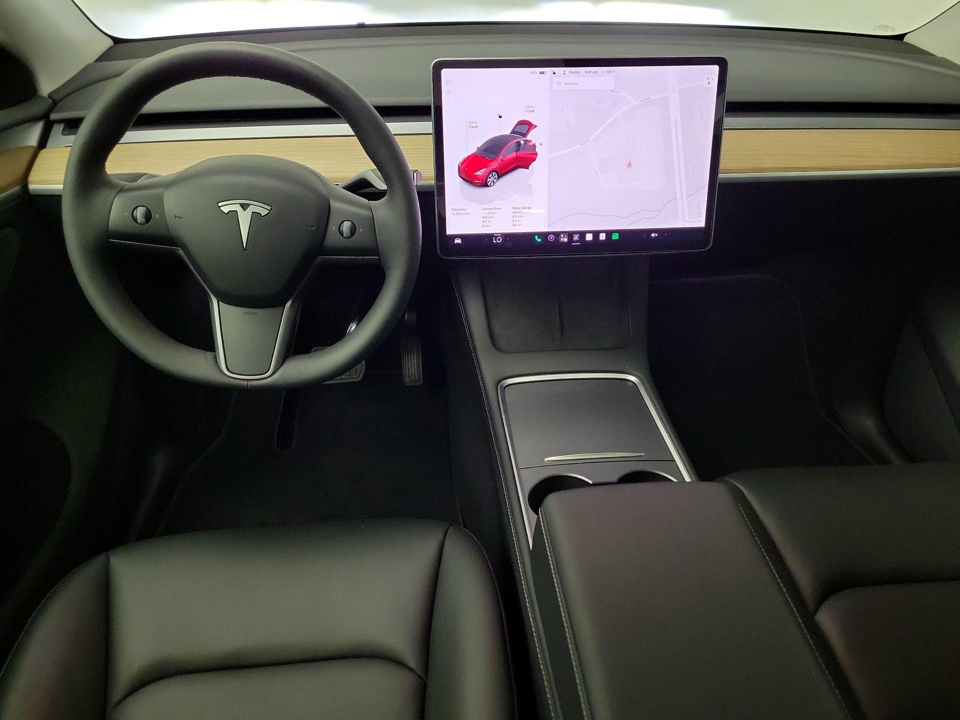 Thumbnail: 2023 Tesla Model Y - 9