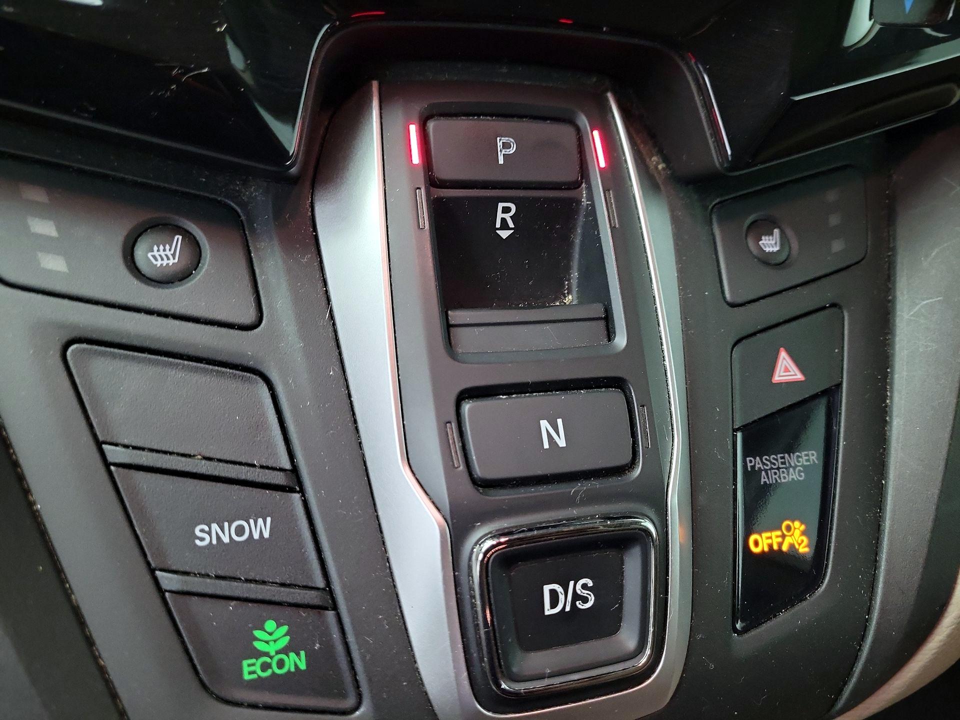 Thumbnail: 2019 Honda Odyssey - 17