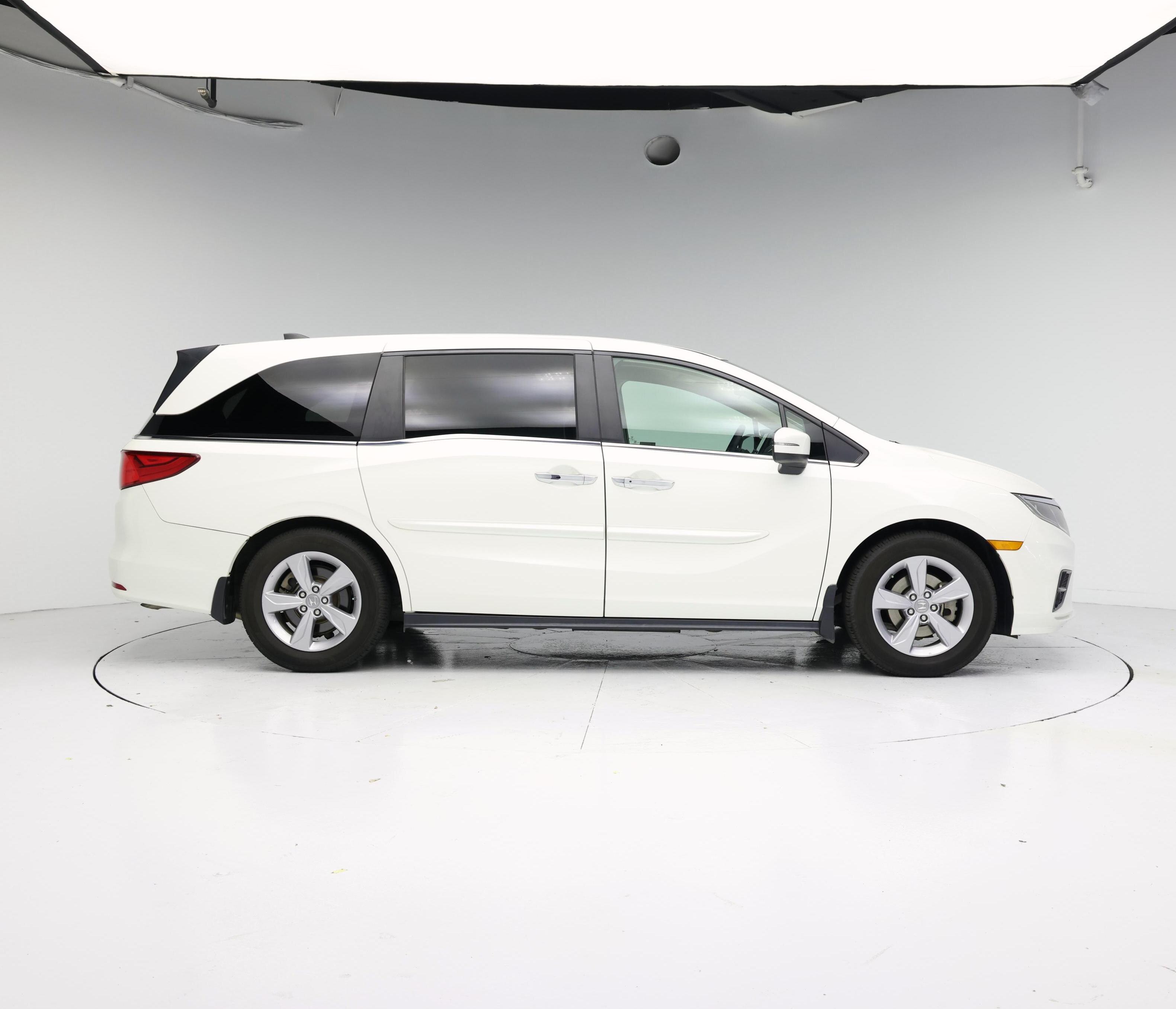 Thumbnail: 2019 Honda Odyssey - 7