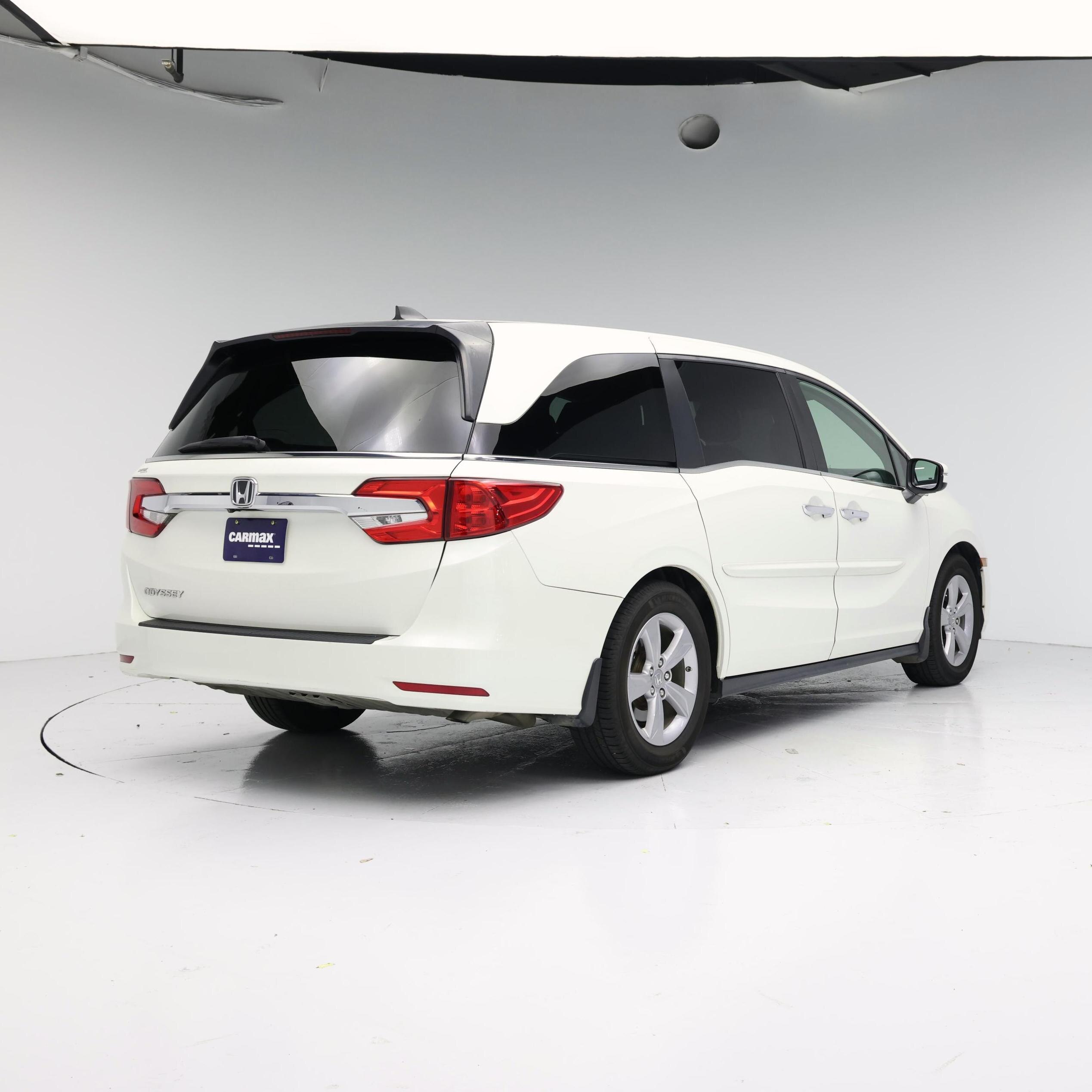 Thumbnail: 2019 Honda Odyssey - 8