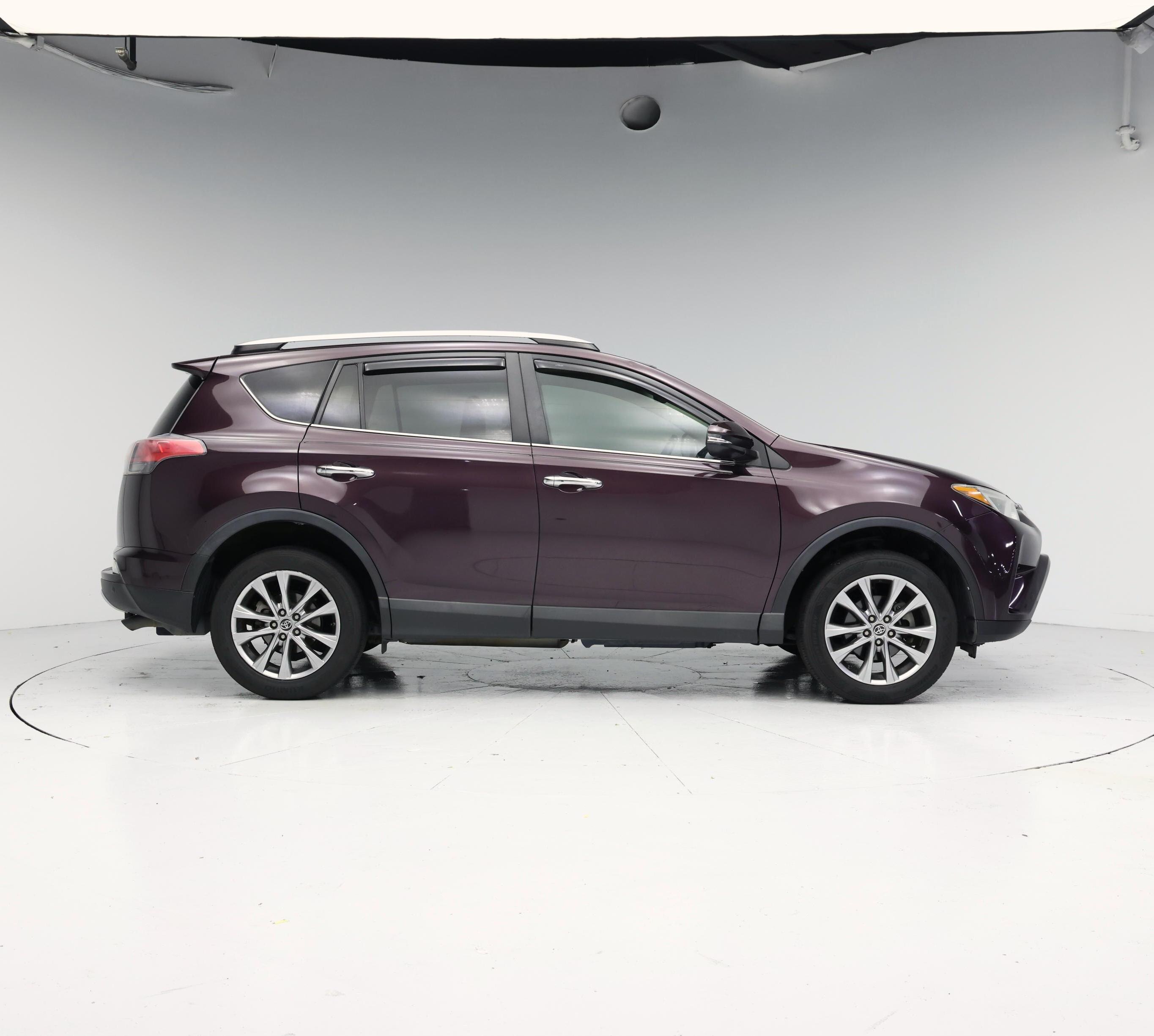Thumbnail: 2016 Toyota RAV4 - 7