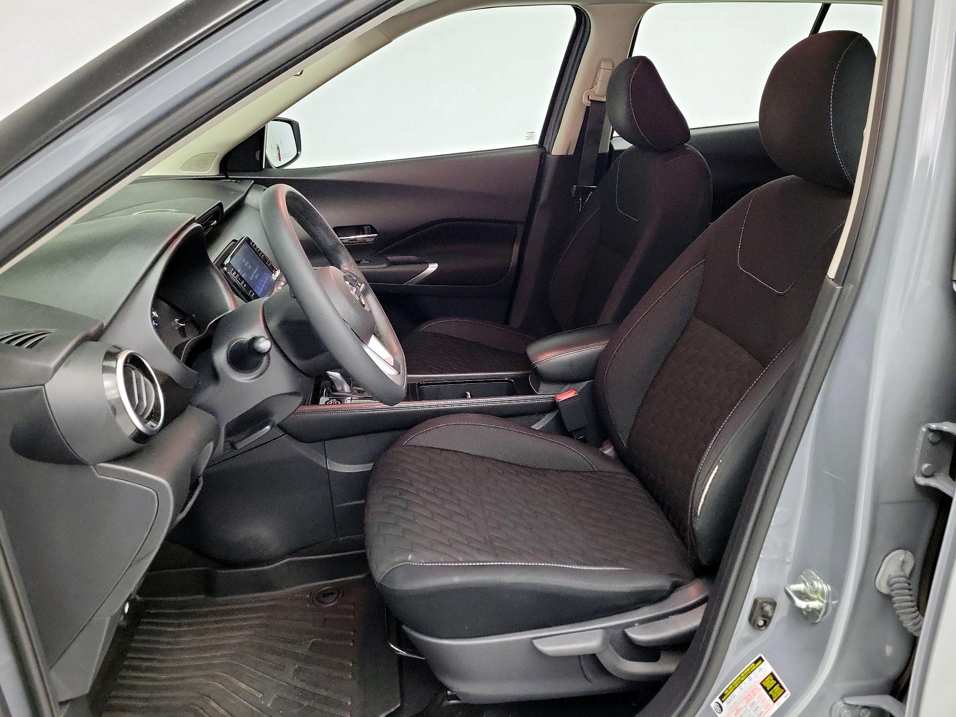 Thumbnail: 2021 Nissan Kicks - 11