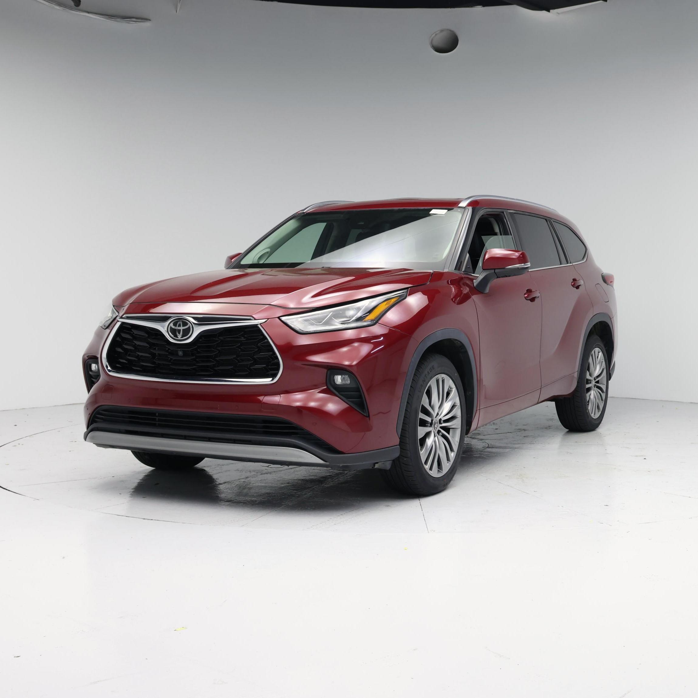 Thumbnail: 2022 Toyota Highlander - 4