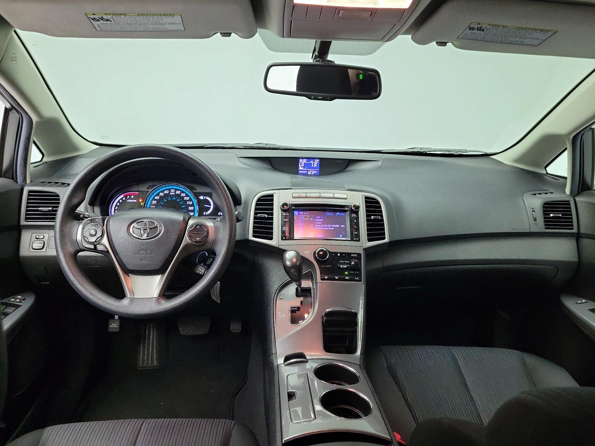 Thumbnail: 2014 Toyota Venza - 9