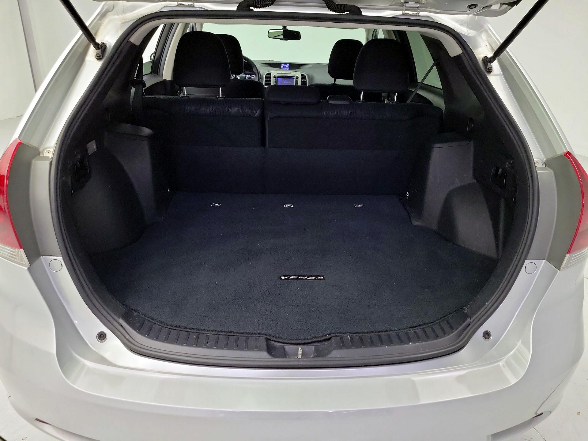 Thumbnail: 2014 Toyota Venza - 19