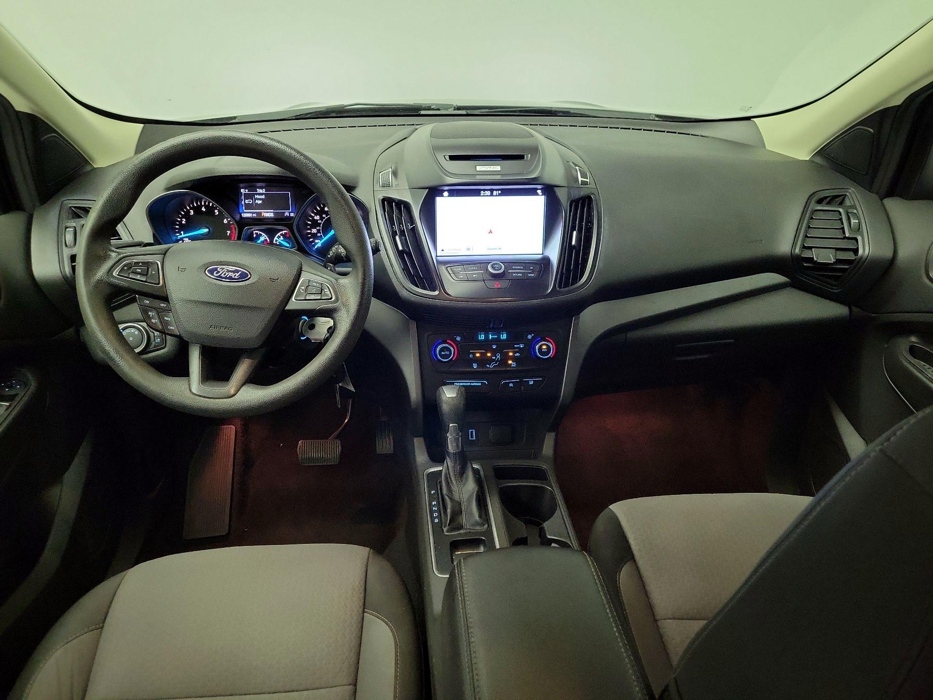 Thumbnail: 2017 Ford Escape - 9