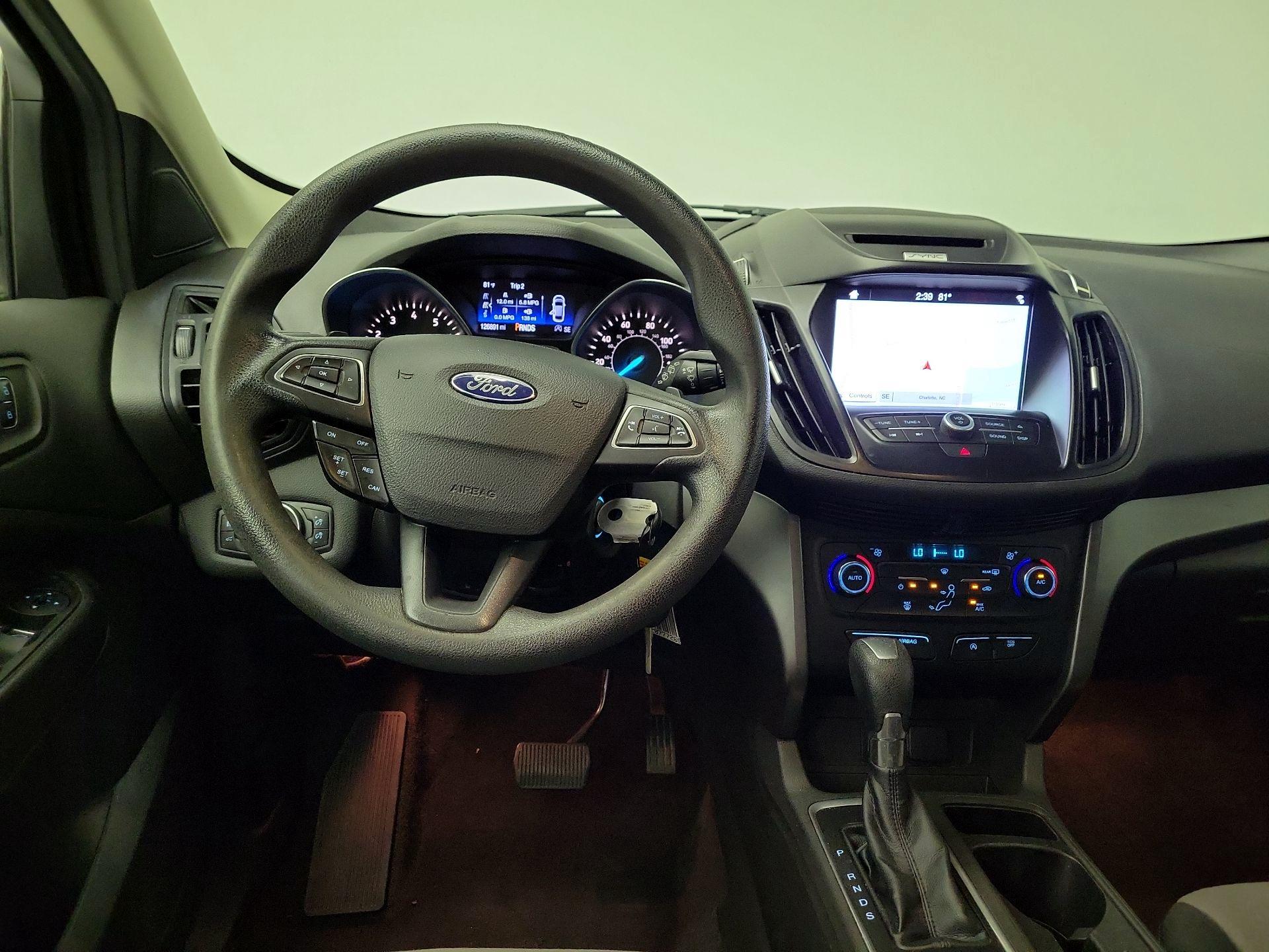 Thumbnail: 2017 Ford Escape - 10