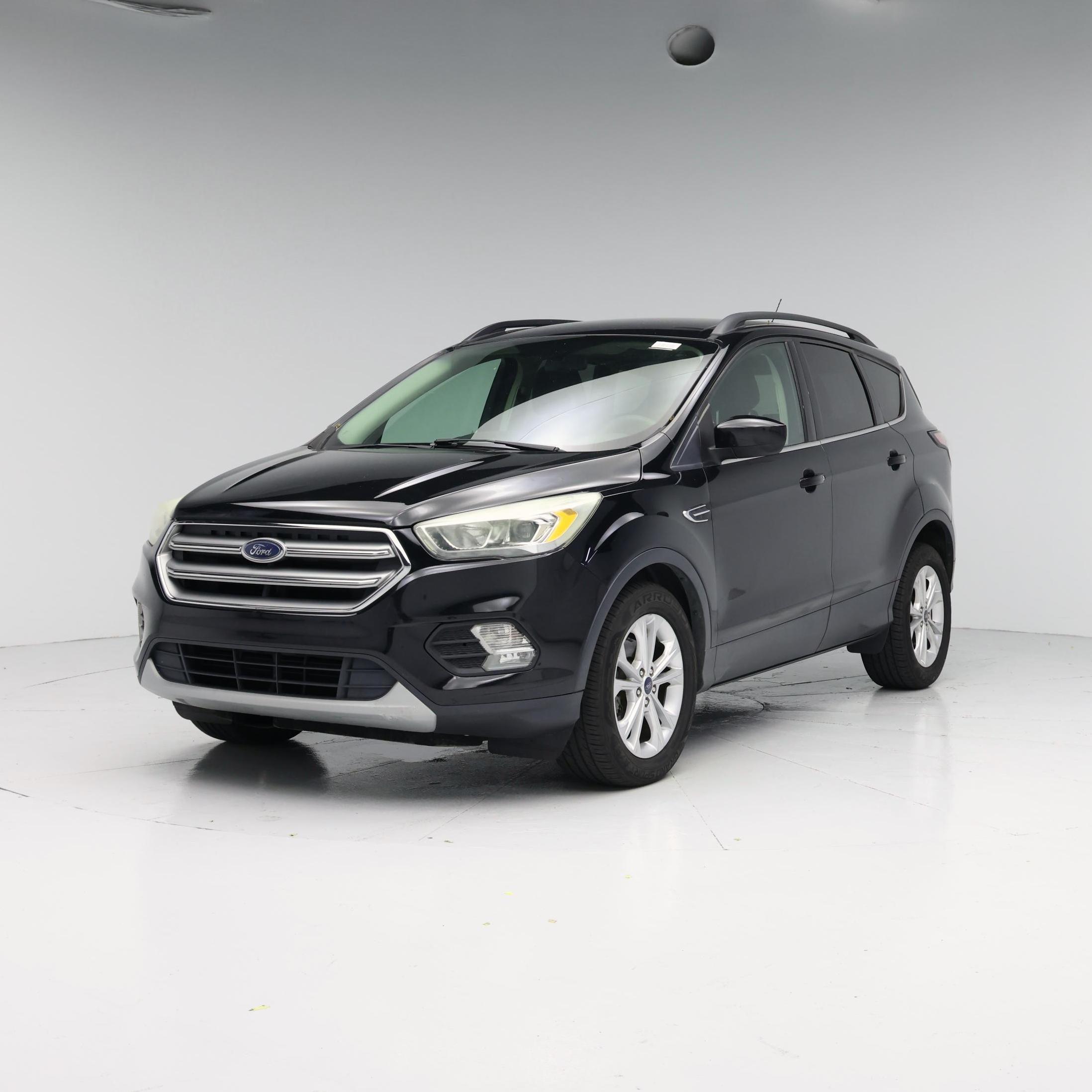 Thumbnail: 2017 Ford Escape - 4