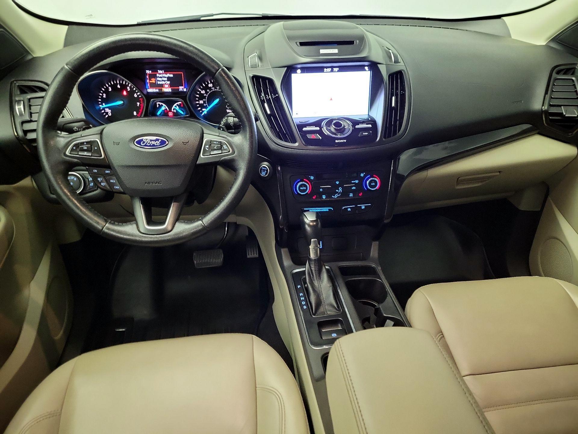 Thumbnail: 2017 Ford Escape - 9