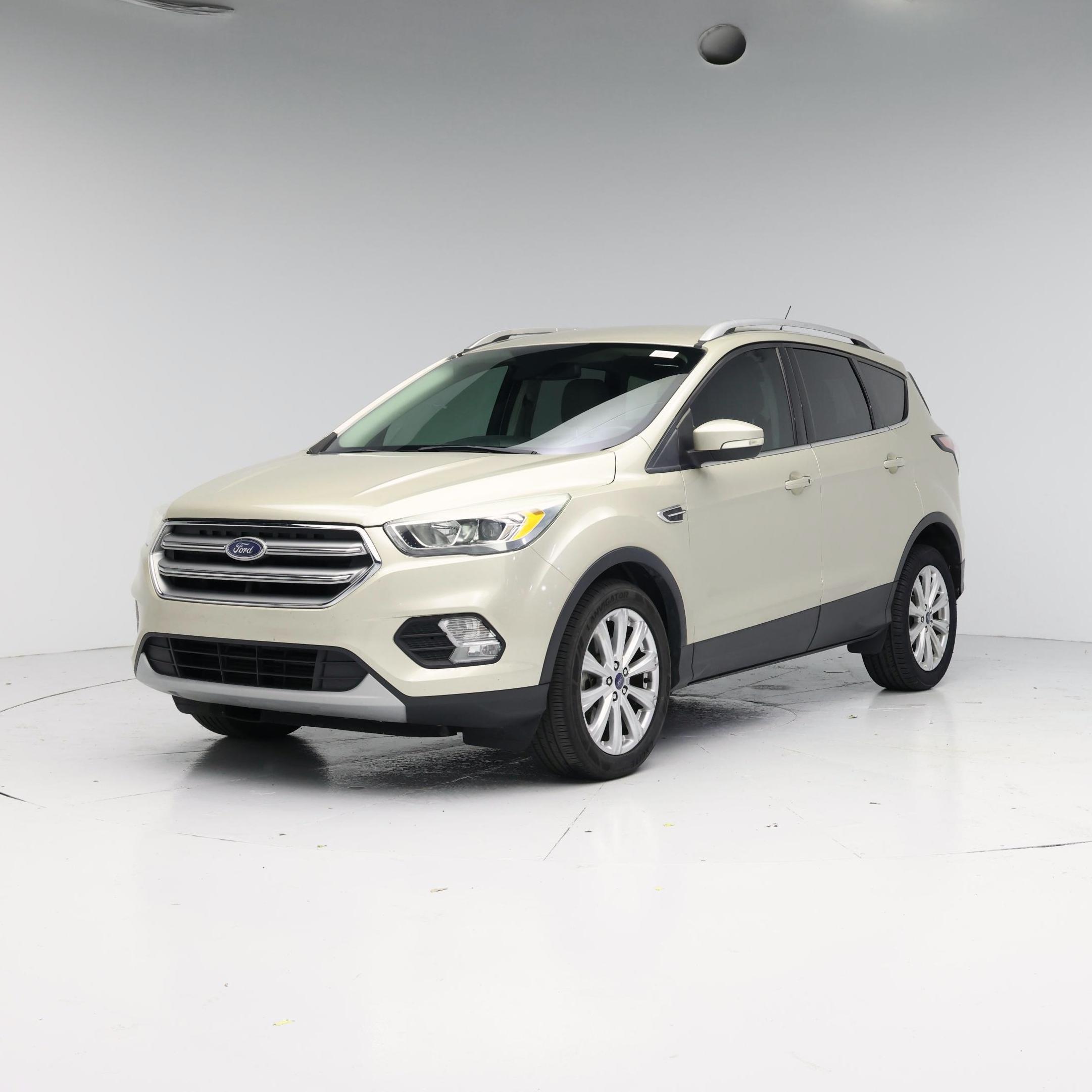 Thumbnail: 2017 Ford Escape - 4