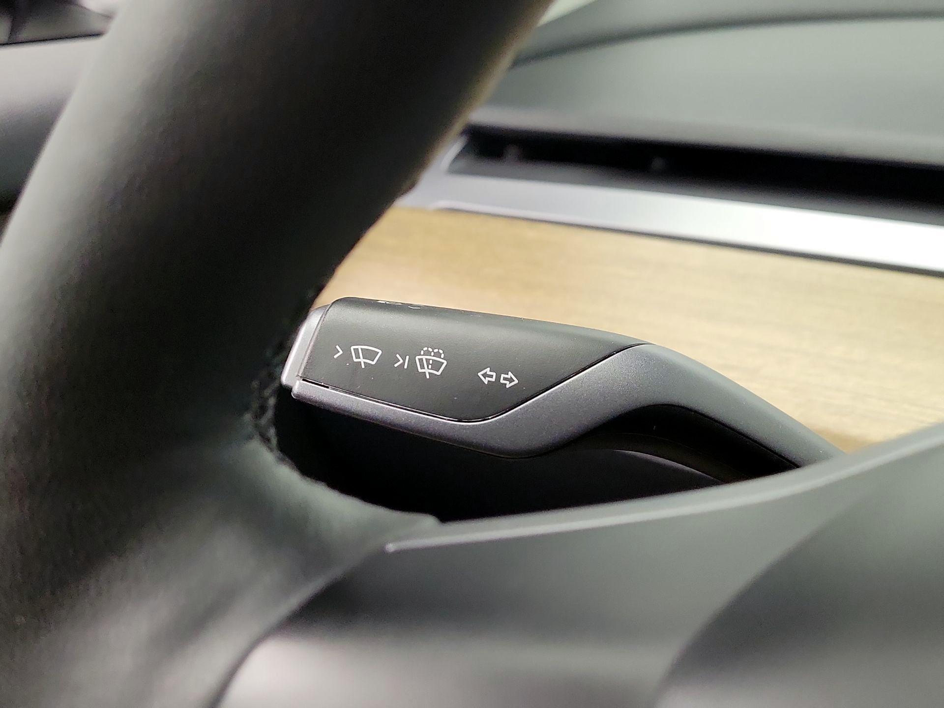 Thumbnail: 2023 Tesla Model 3 - 13