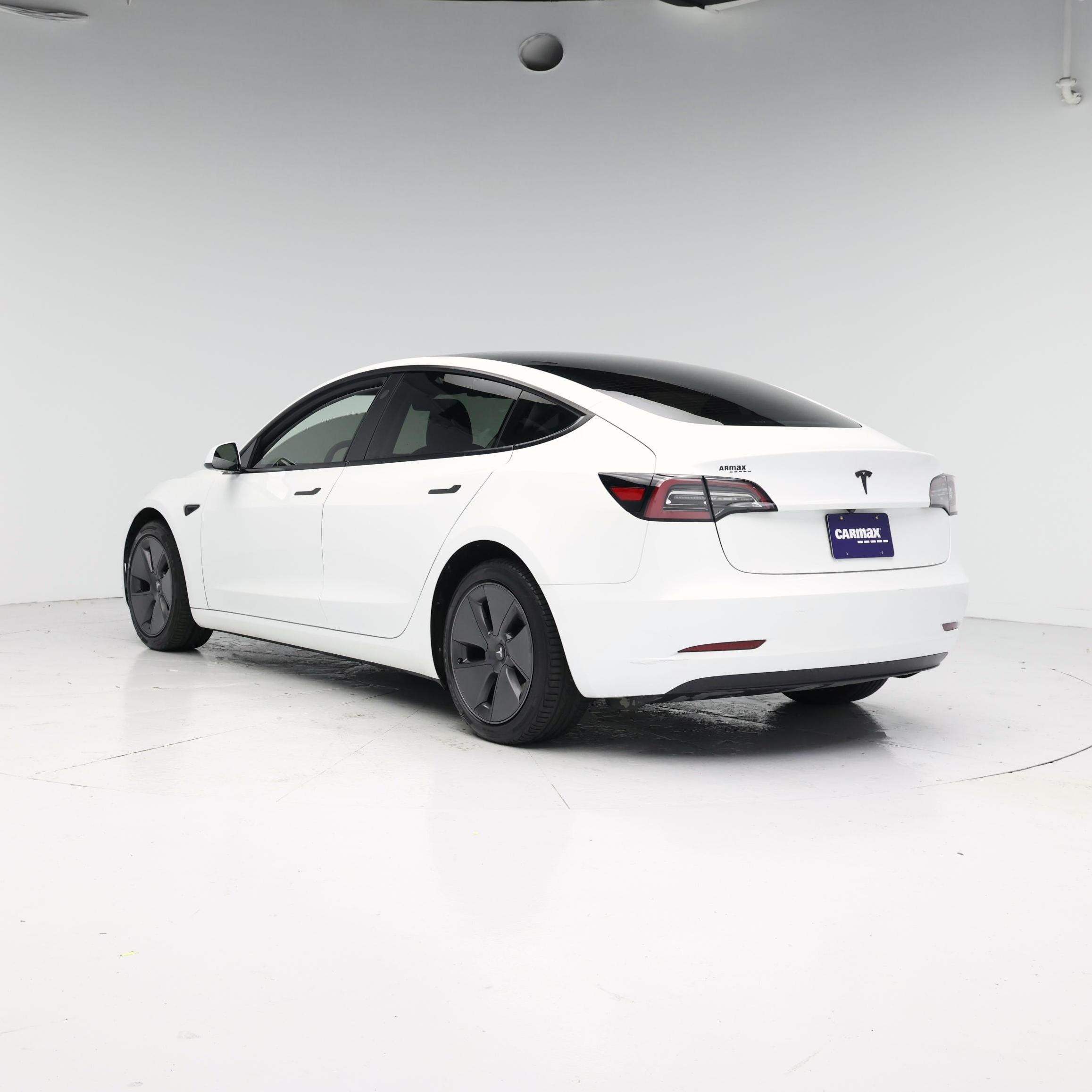 Thumbnail: 2023 Tesla Model 3 - 2