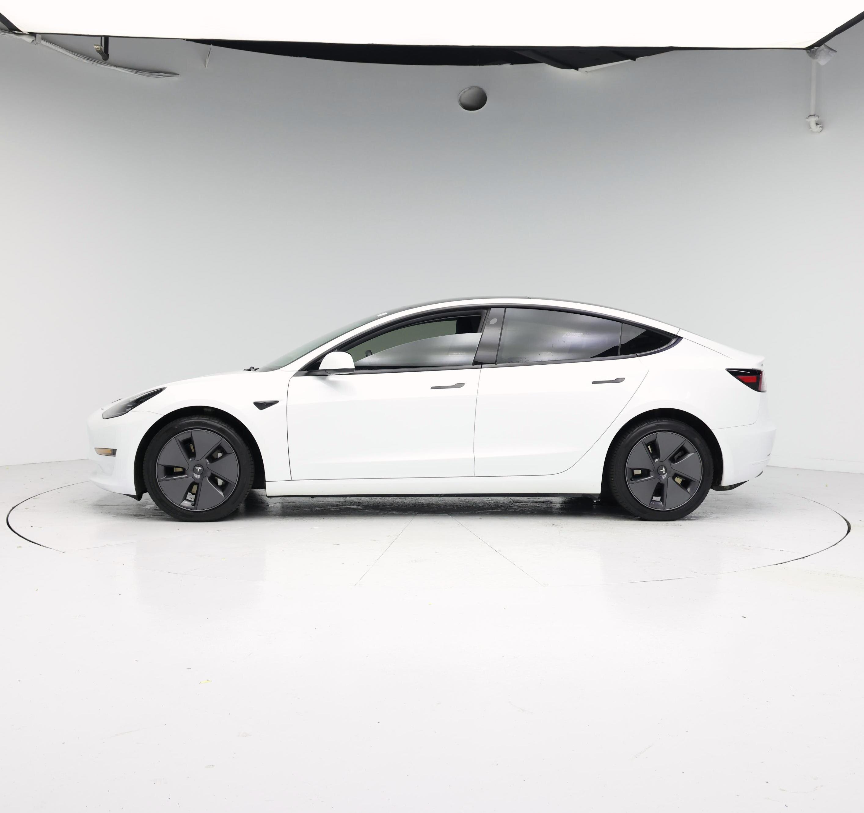 Thumbnail: 2023 Tesla Model 3 - 3