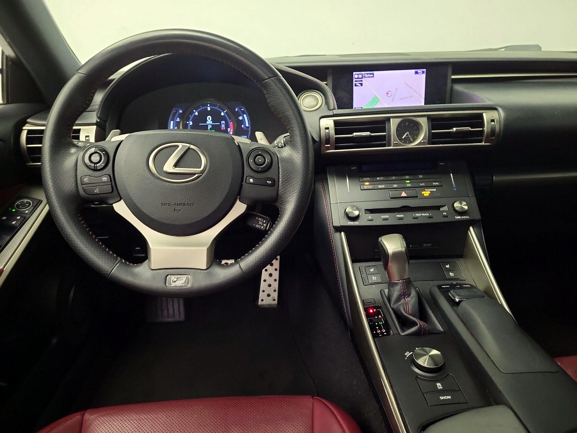 Thumbnail: 2015 Lexus IS - 10