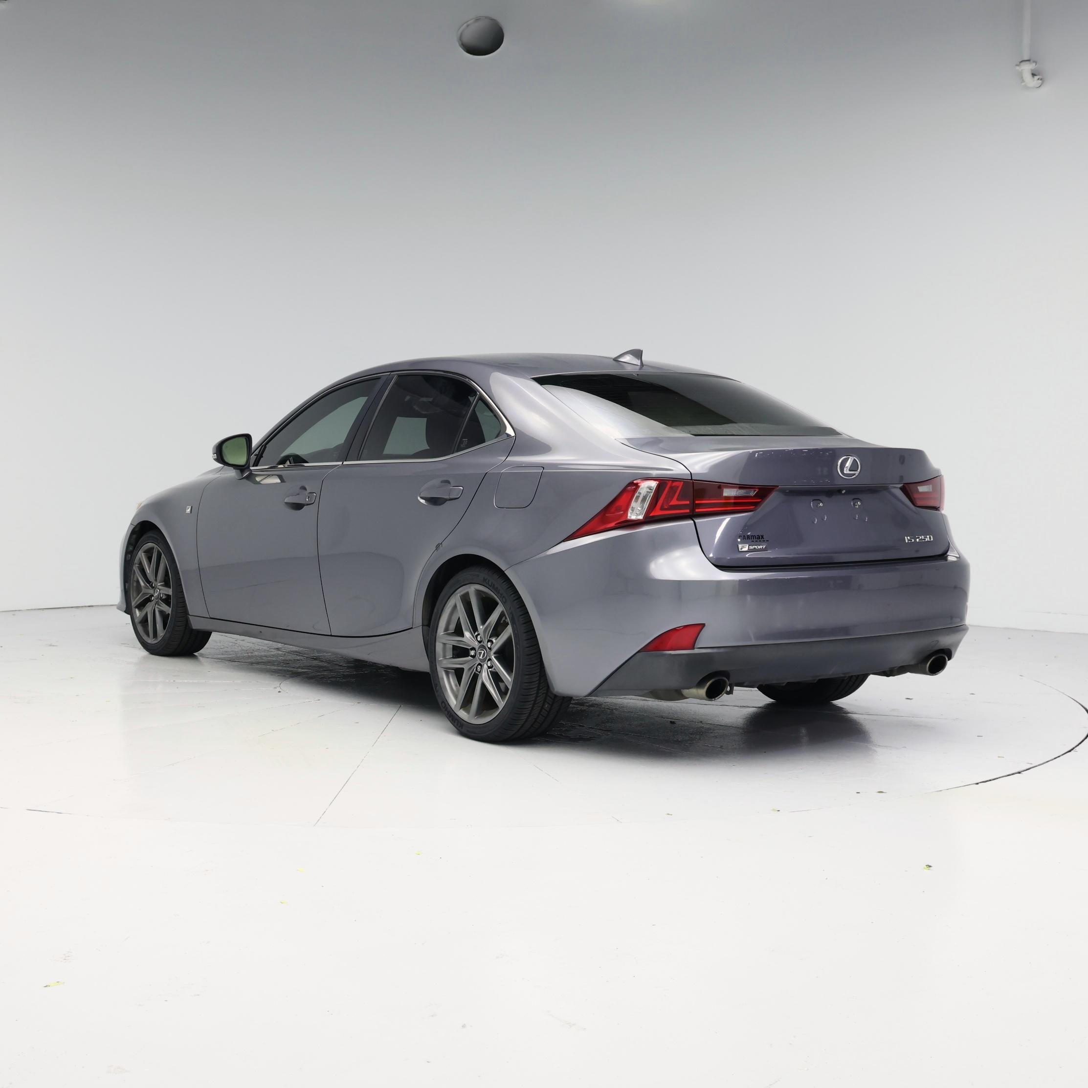 Thumbnail: 2015 Lexus IS - 2