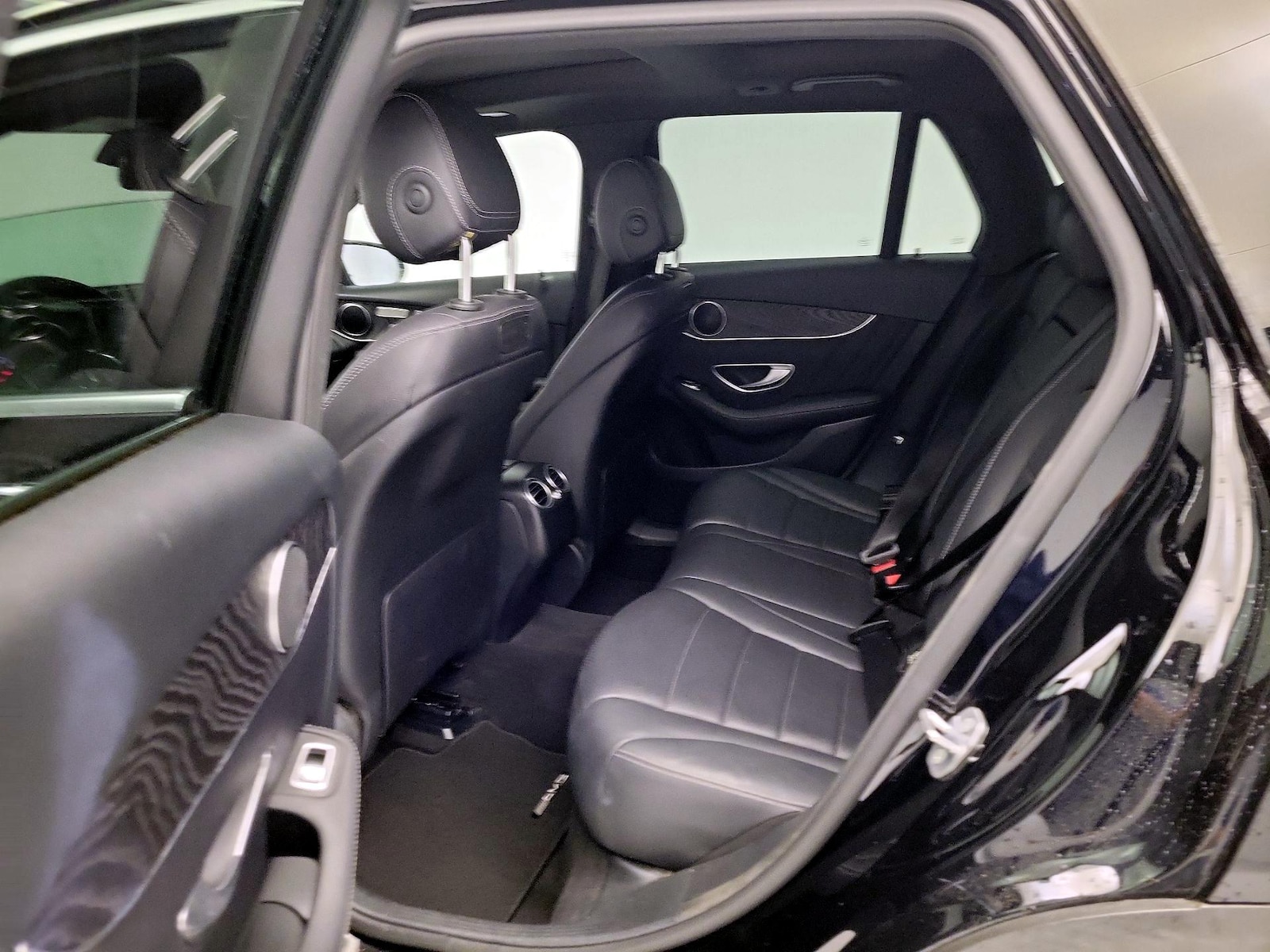 2018 Mercedes-Benz GLC GLC300 - Photo 21