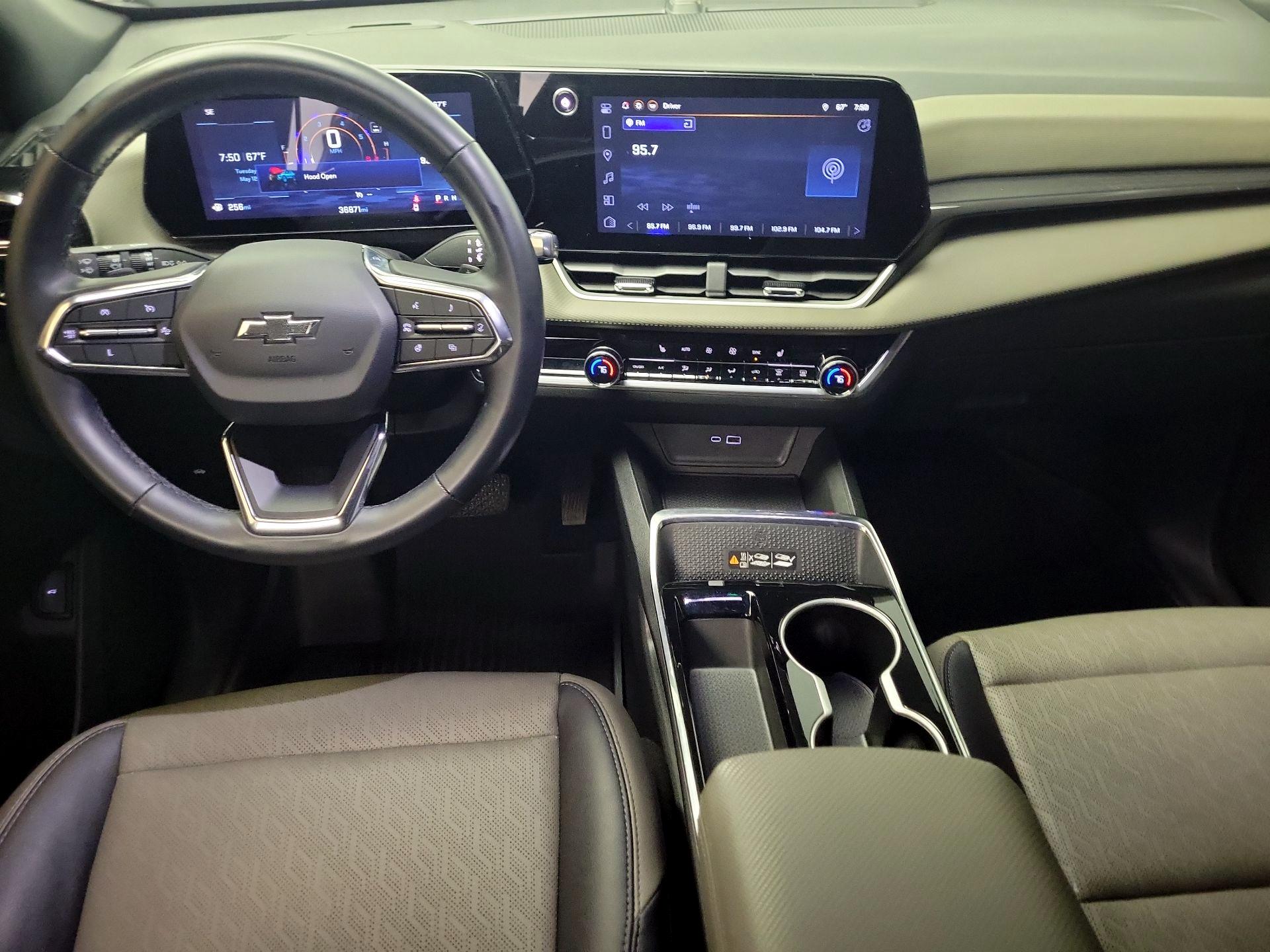 Thumbnail: 2025 Chevrolet Equinox - 9
