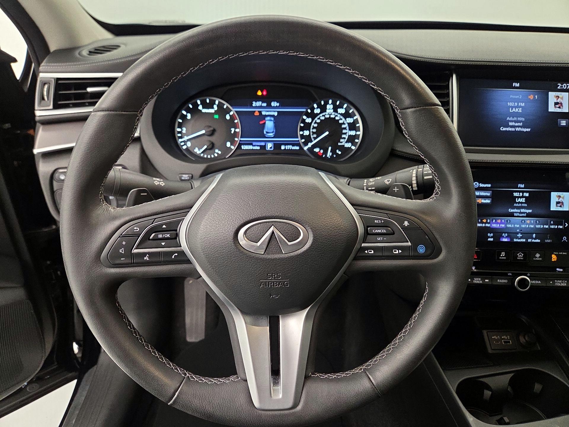 Thumbnail: 2023 INFINITI QX50 - 10