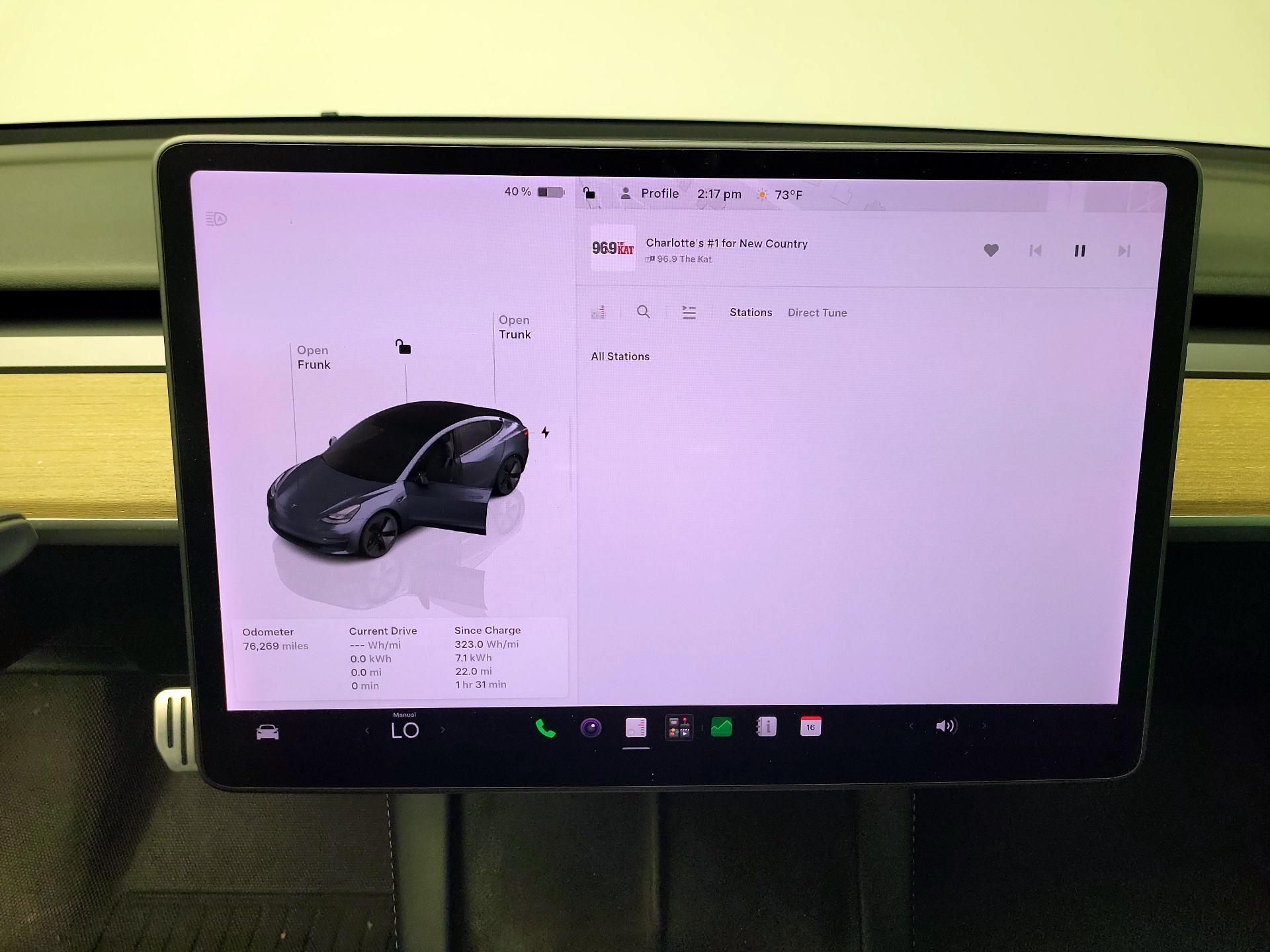 Thumbnail: 2022 Tesla Model 3 - 15