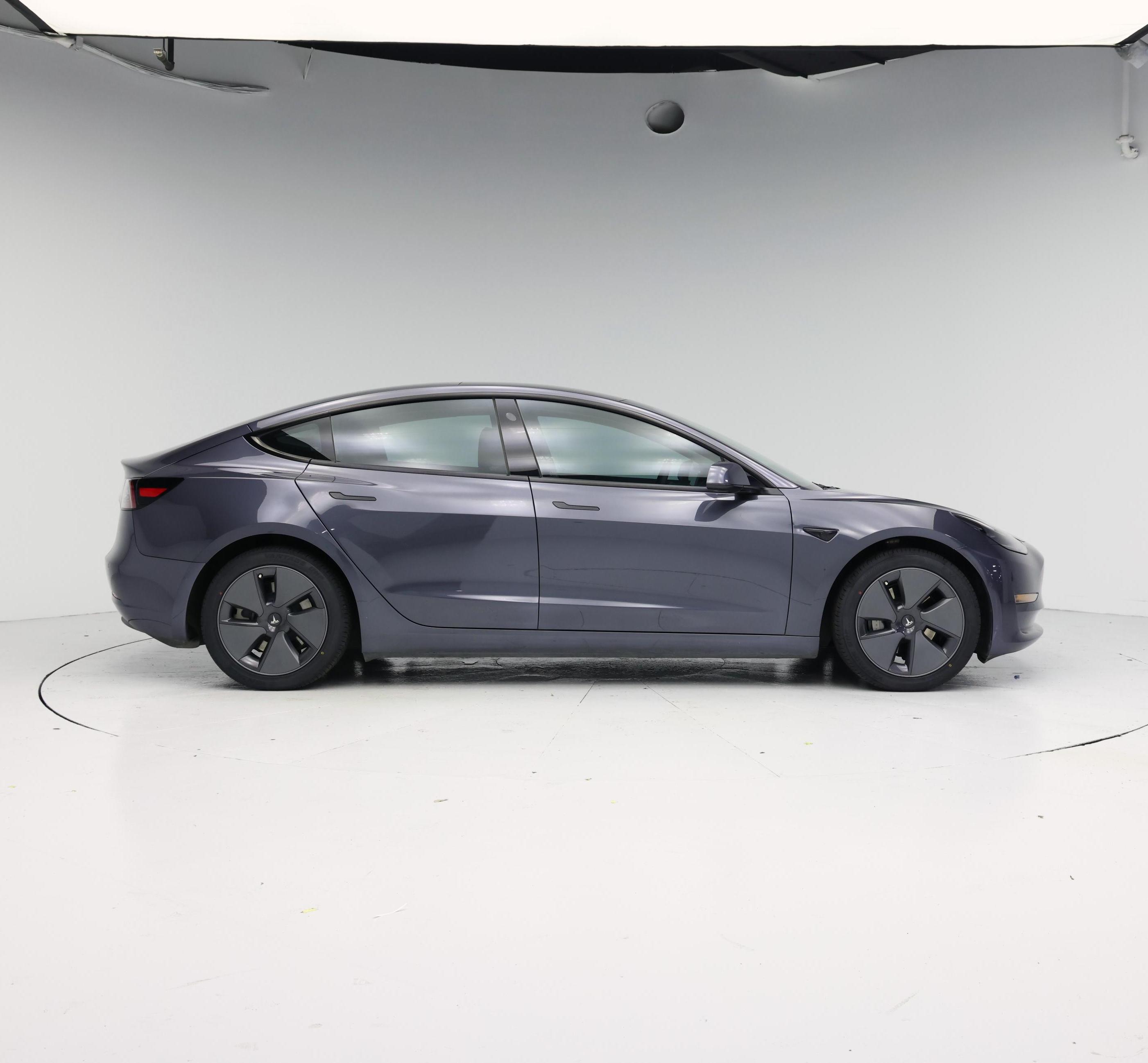 Thumbnail: 2022 Tesla Model 3 - 7