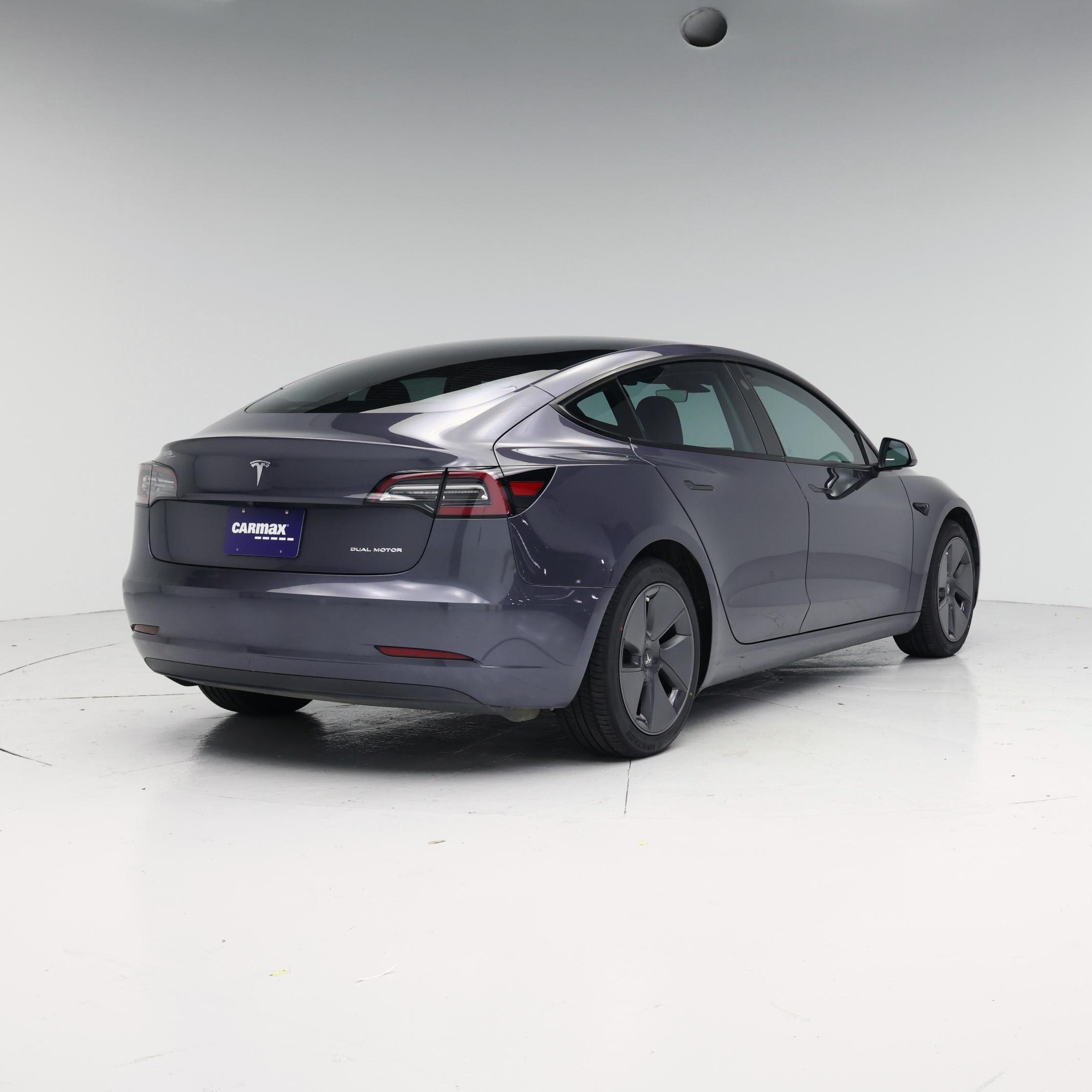 Thumbnail: 2022 Tesla Model 3 - 8
