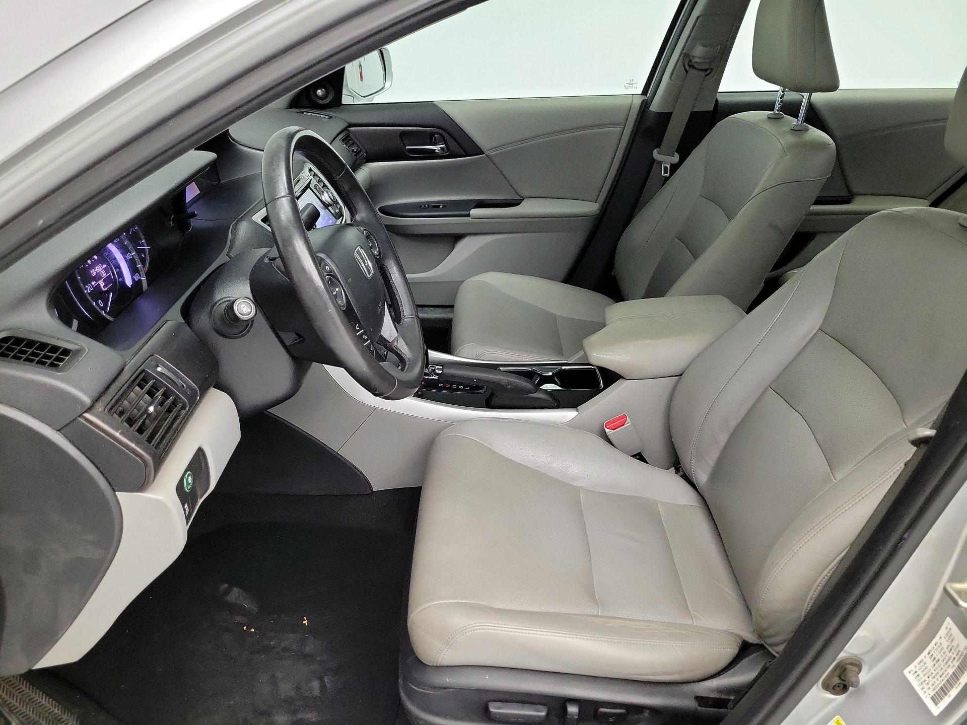 Thumbnail: 2015 Honda Accord - 11