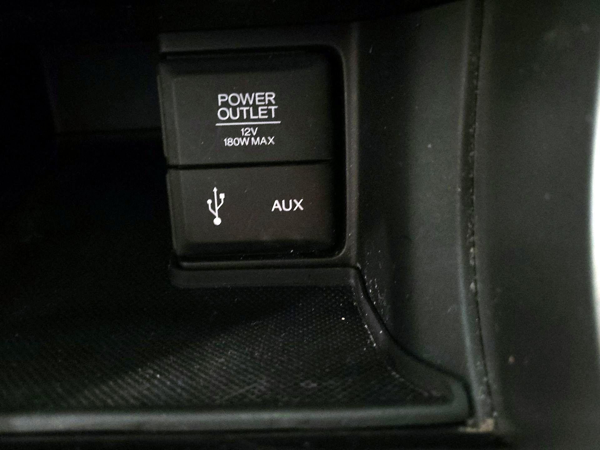 Thumbnail: 2015 Honda Accord - 17
