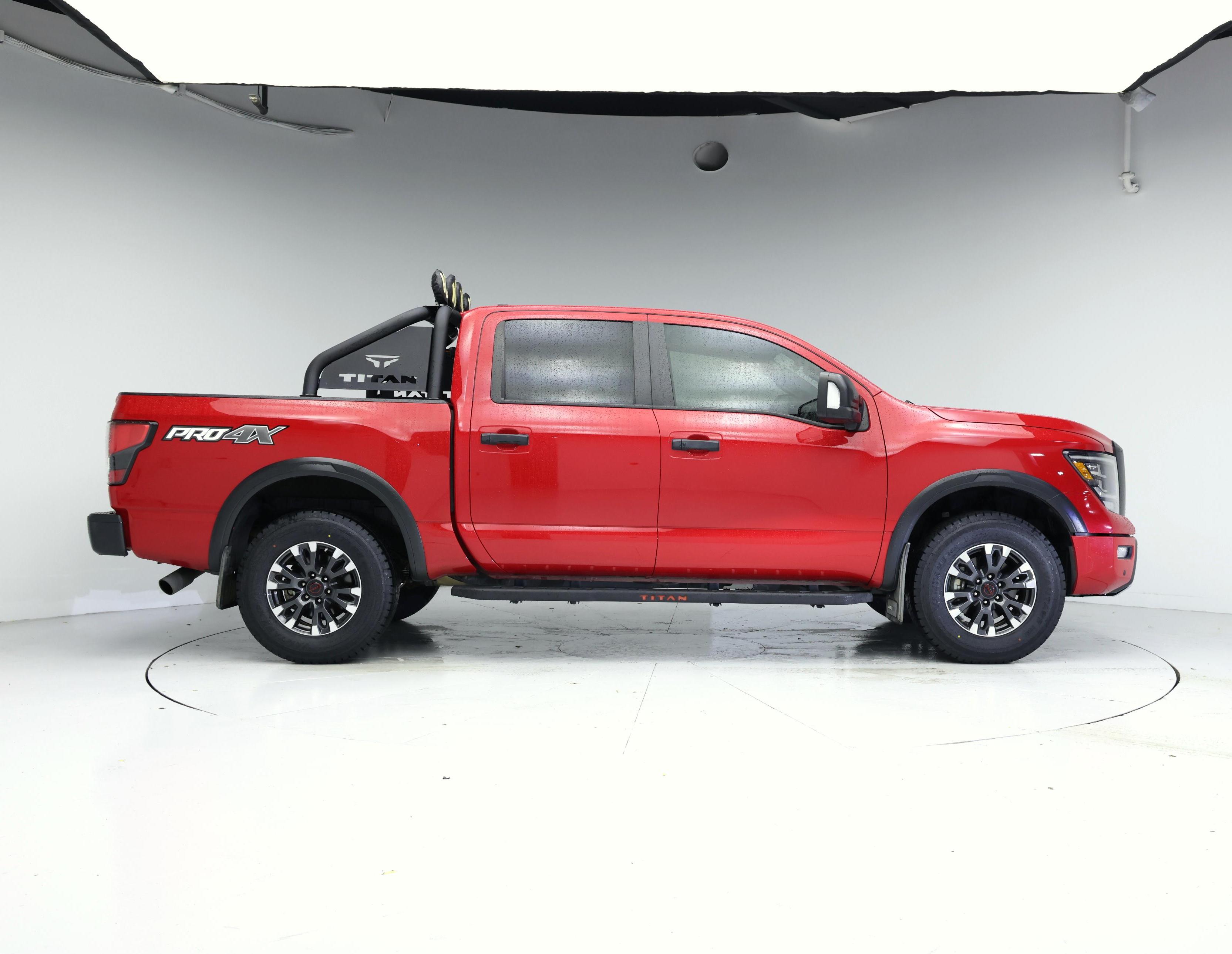 Thumbnail: 2023 Nissan Titan - 7