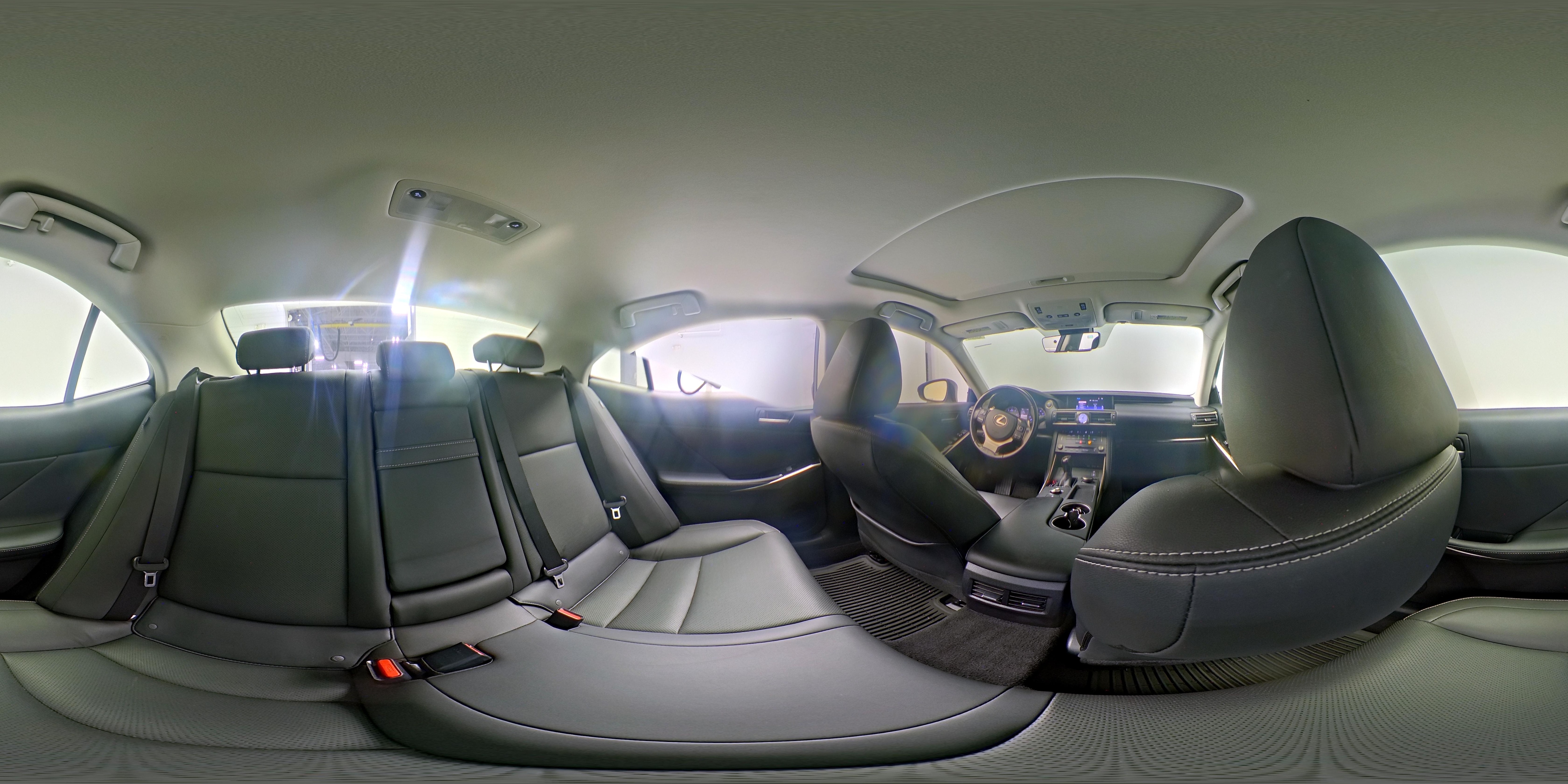 2017 Lexus IS 300 - Photo 26
