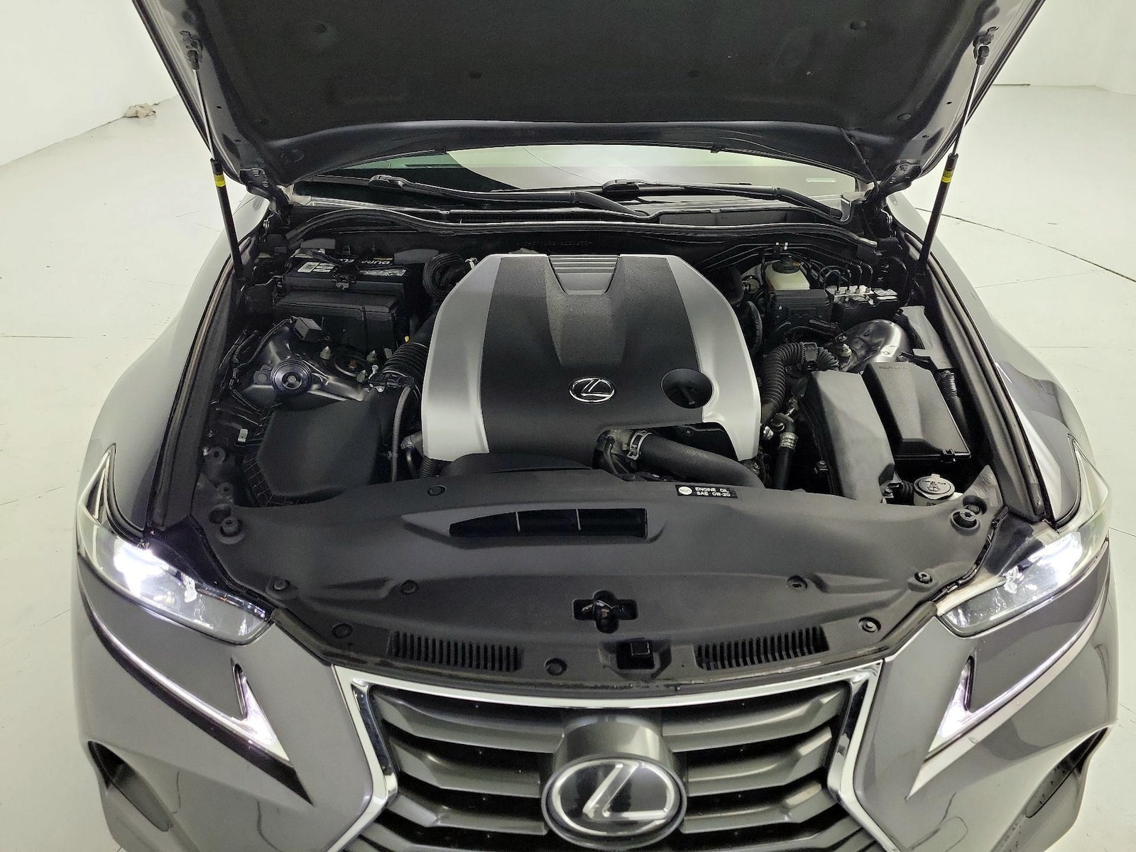 2017 Lexus IS 300 - Photo 23