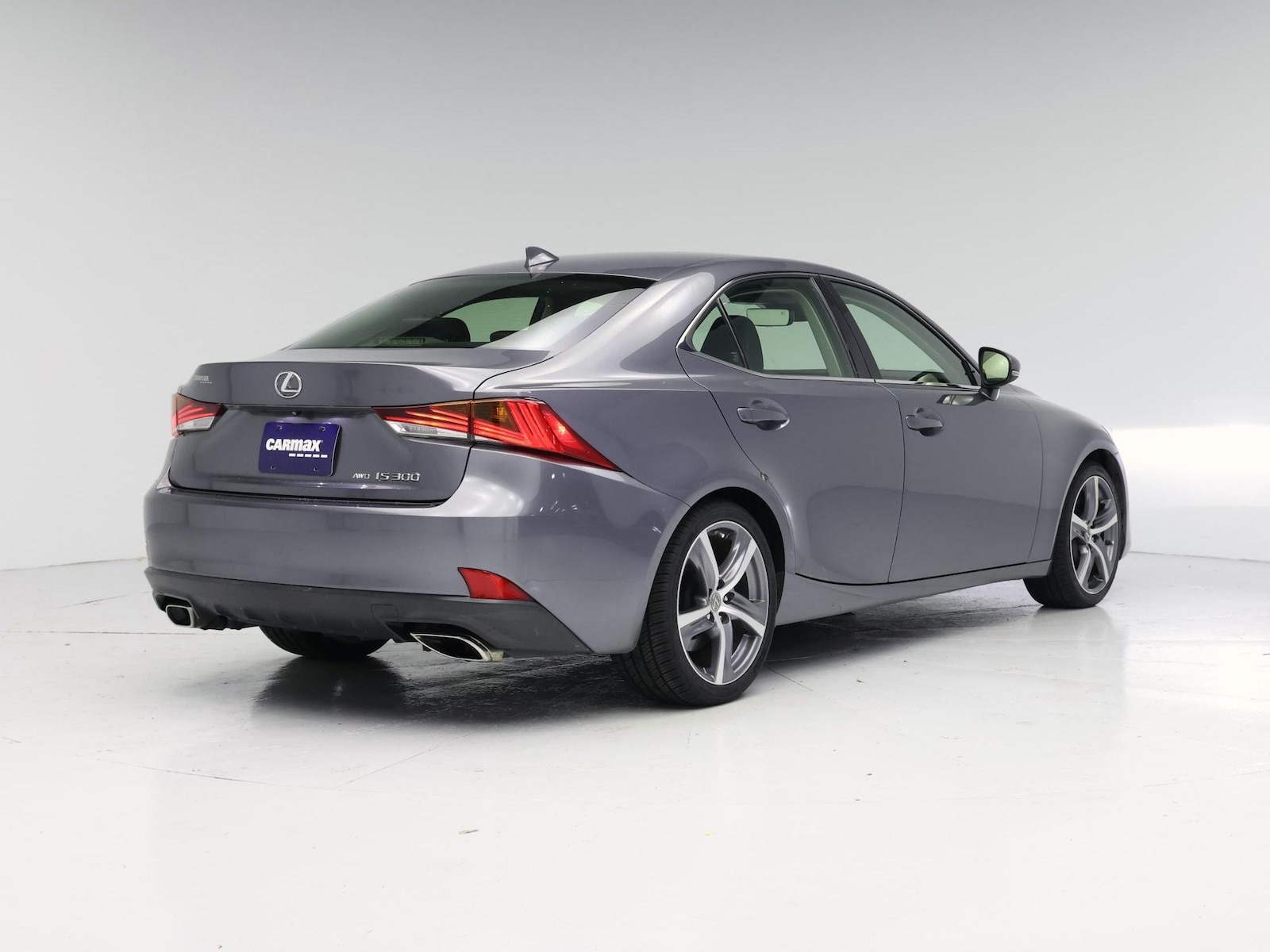 2017 Lexus IS 300 - Photo 9