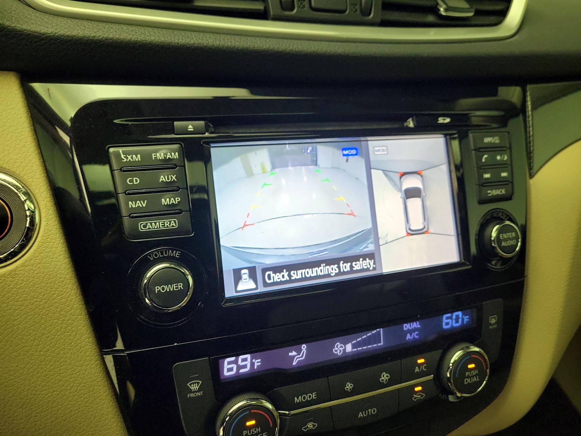 Thumbnail: 2016 Nissan Rogue - 15