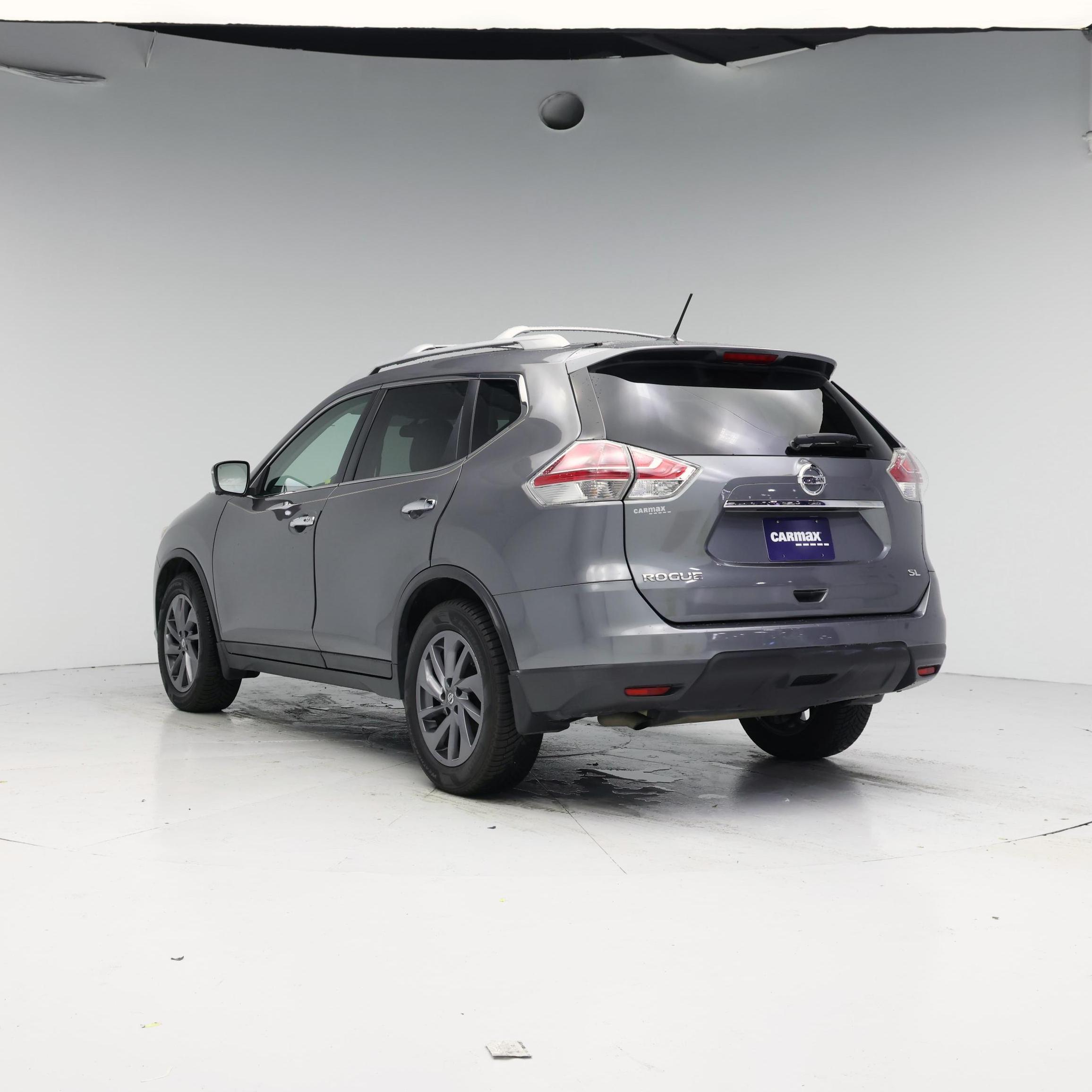 Thumbnail: 2016 Nissan Rogue - 2