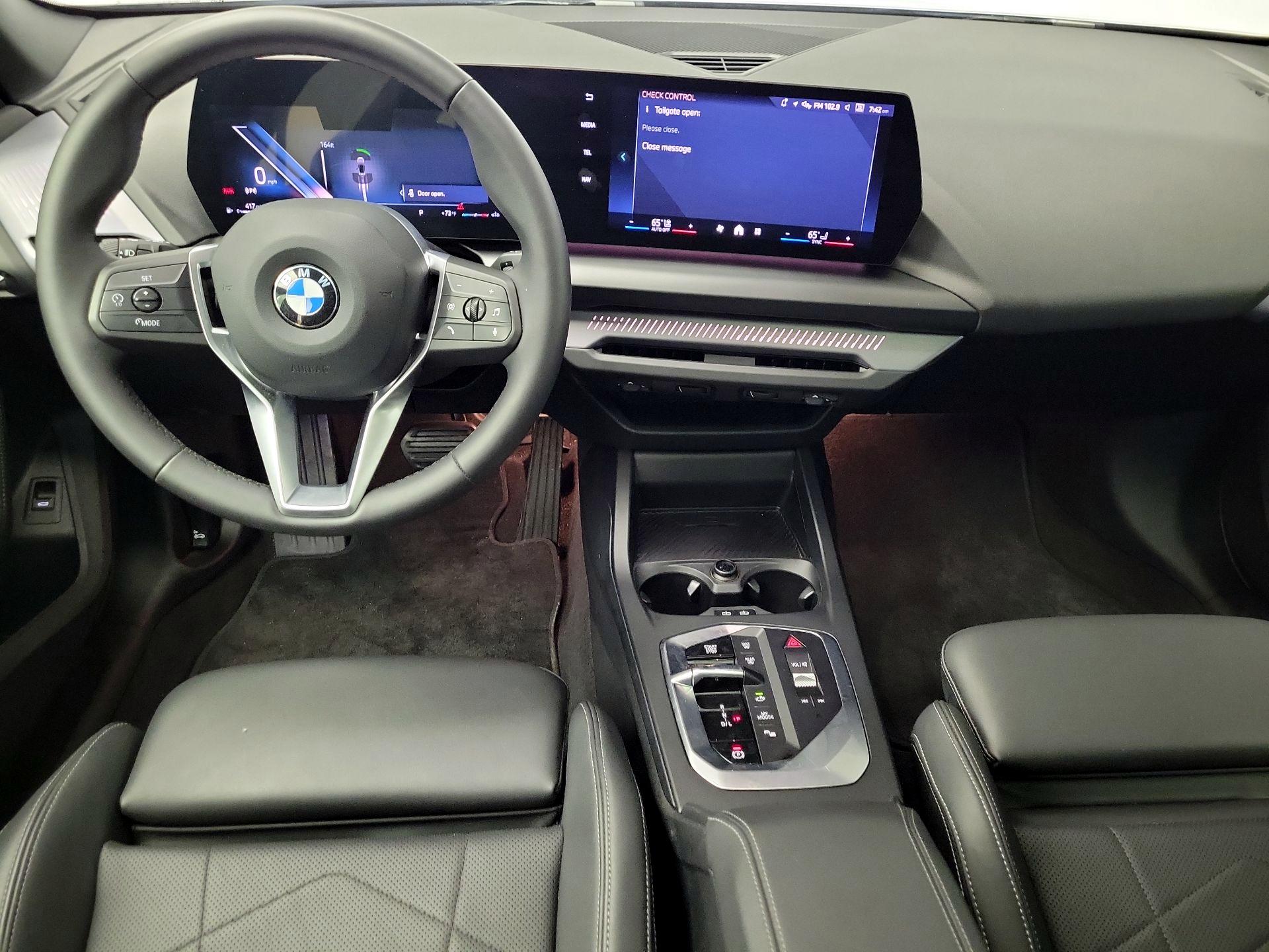 Thumbnail: 2025 BMW 2 Series - 9