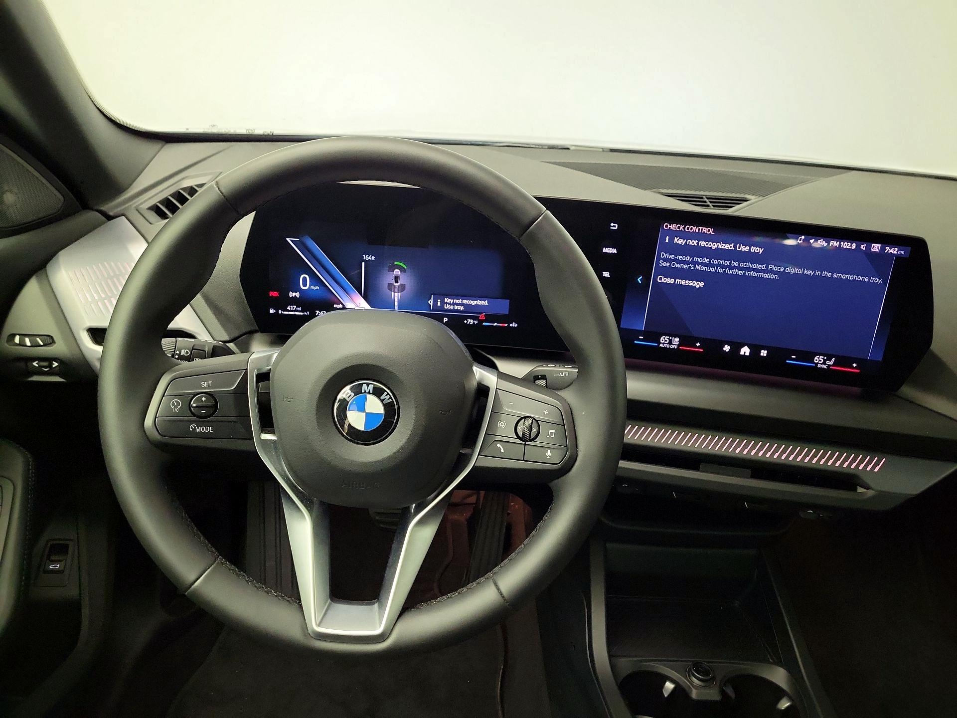 Thumbnail: 2025 BMW 2 Series - 10