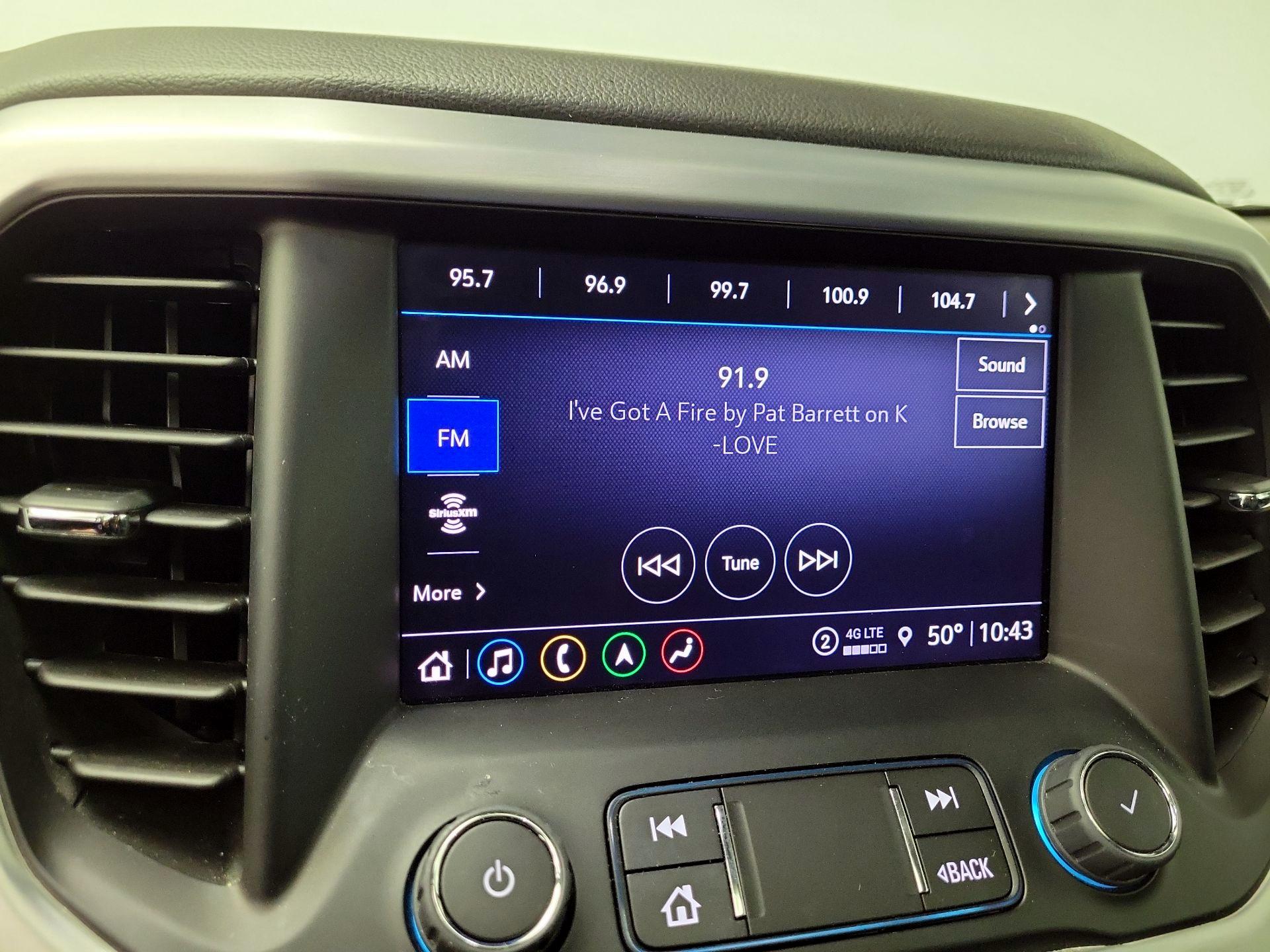 Thumbnail: 2023 GMC Acadia - 16
