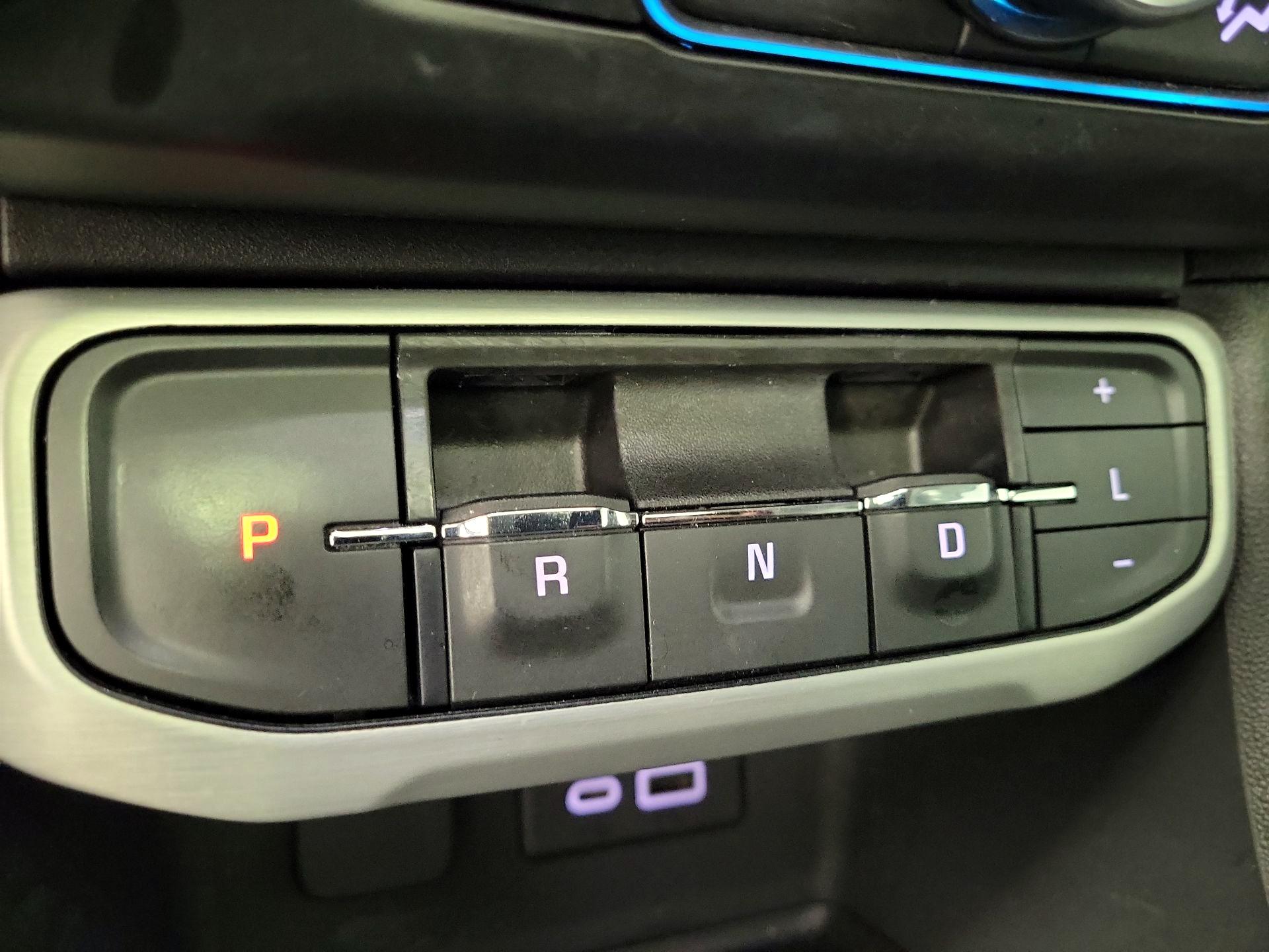 Thumbnail: 2023 GMC Acadia - 18