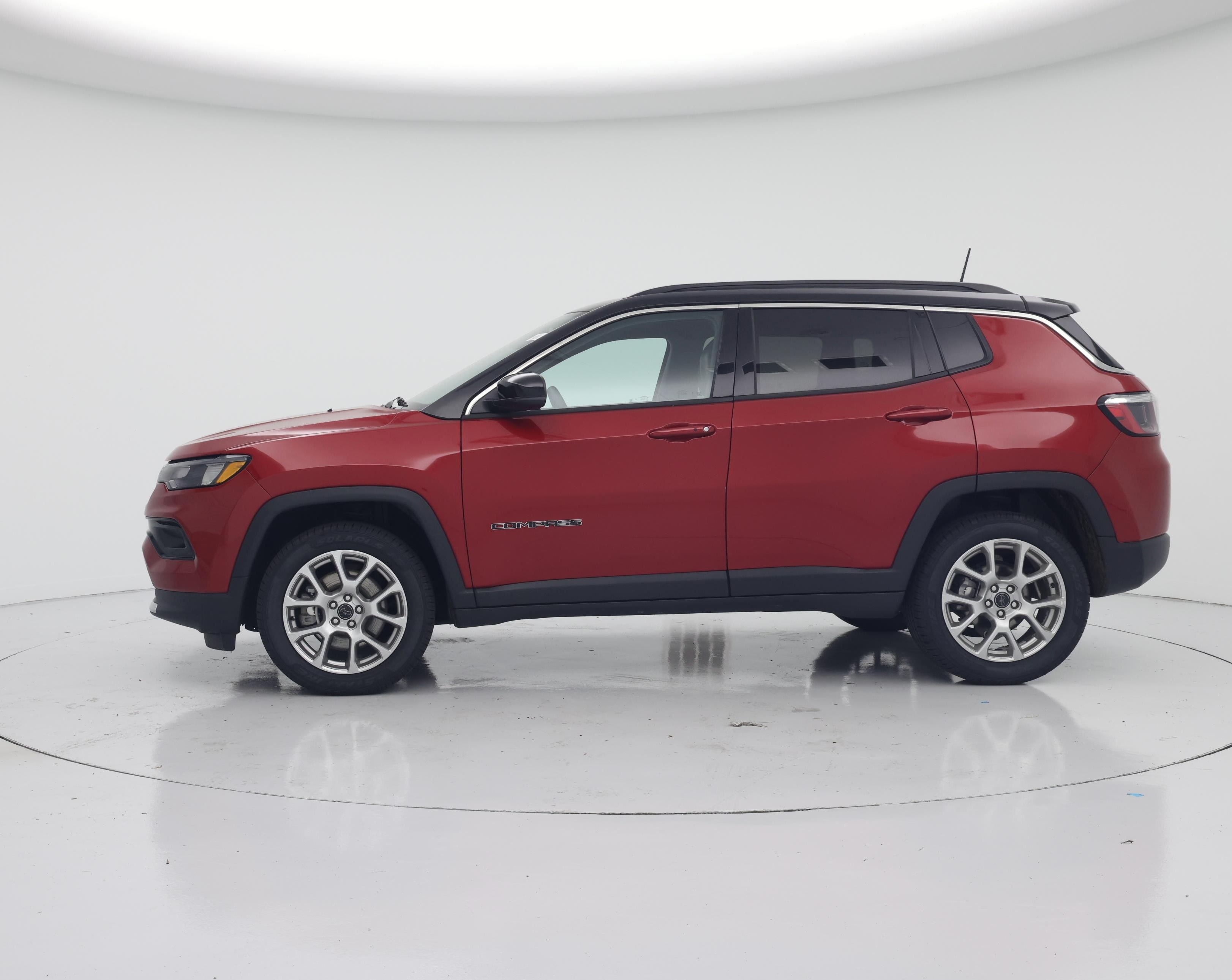 Thumbnail: 2025 Jeep Compass - 3