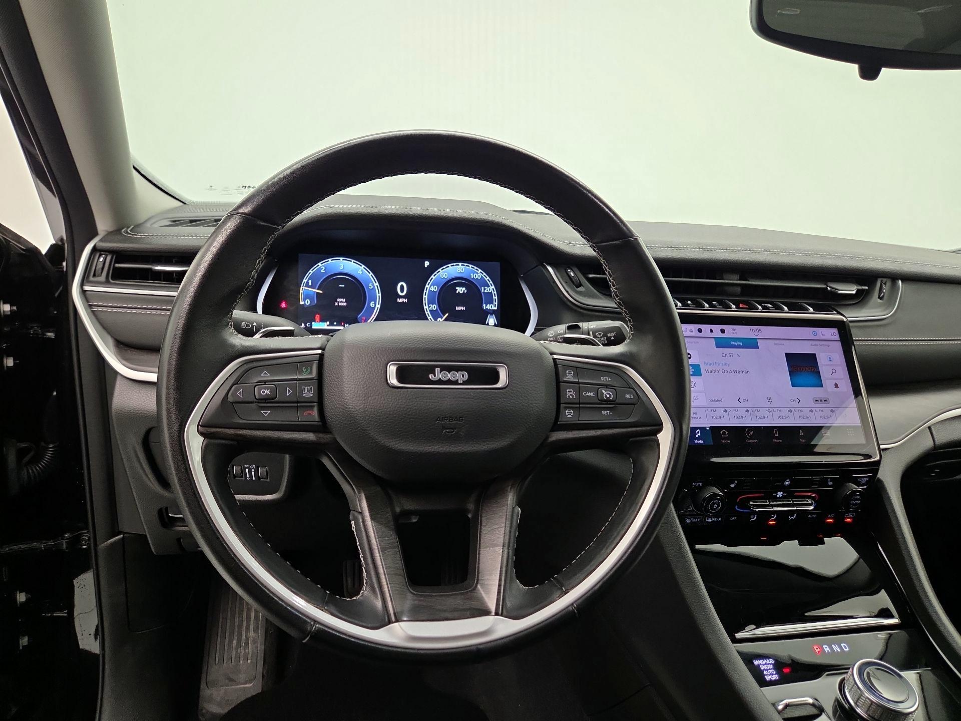 Thumbnail: 2022 Jeep Grand Cherokee - 10