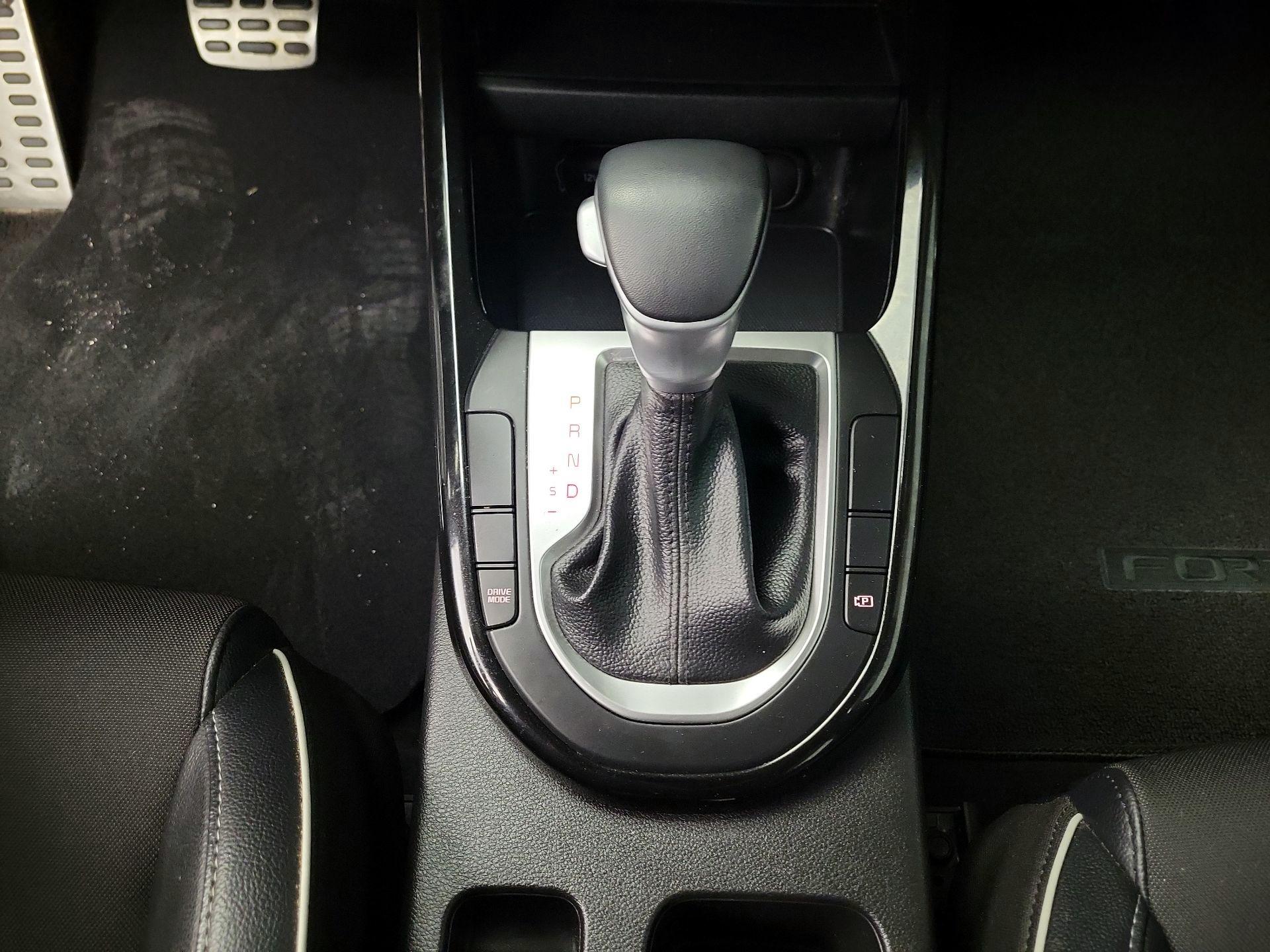 Thumbnail: 2024 Kia Forte - 18