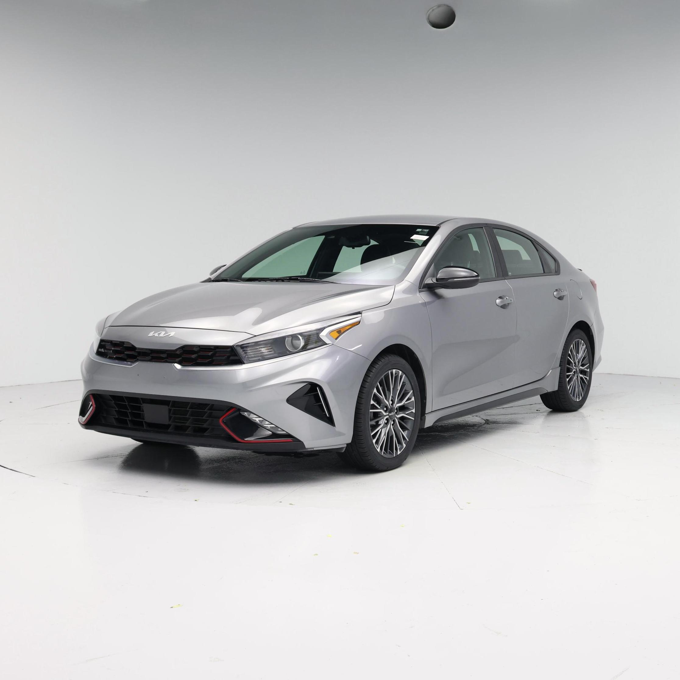 Thumbnail: 2024 Kia Forte - 4