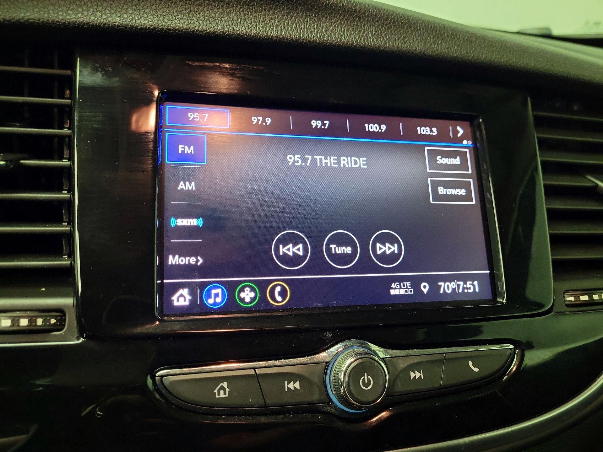 Thumbnail: 2022 Buick Encore - 15