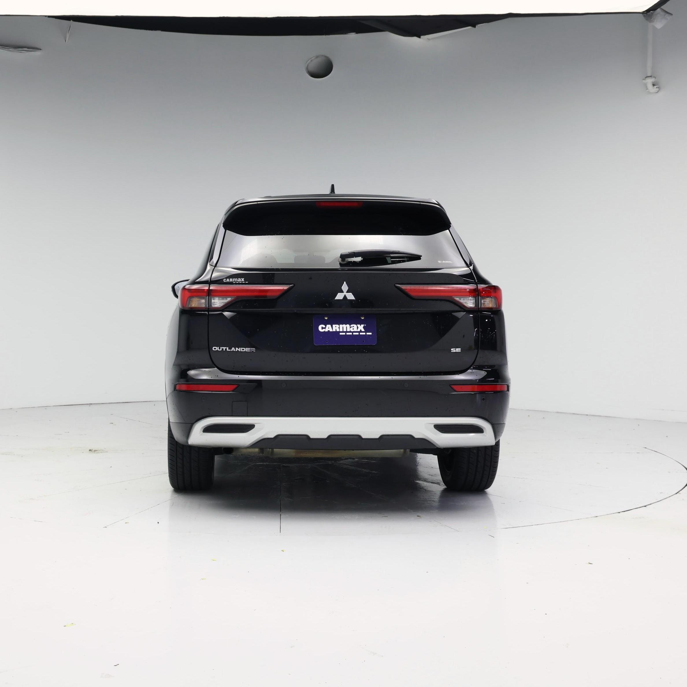 Thumbnail: 2024 Mitsubishi Outlander - 6