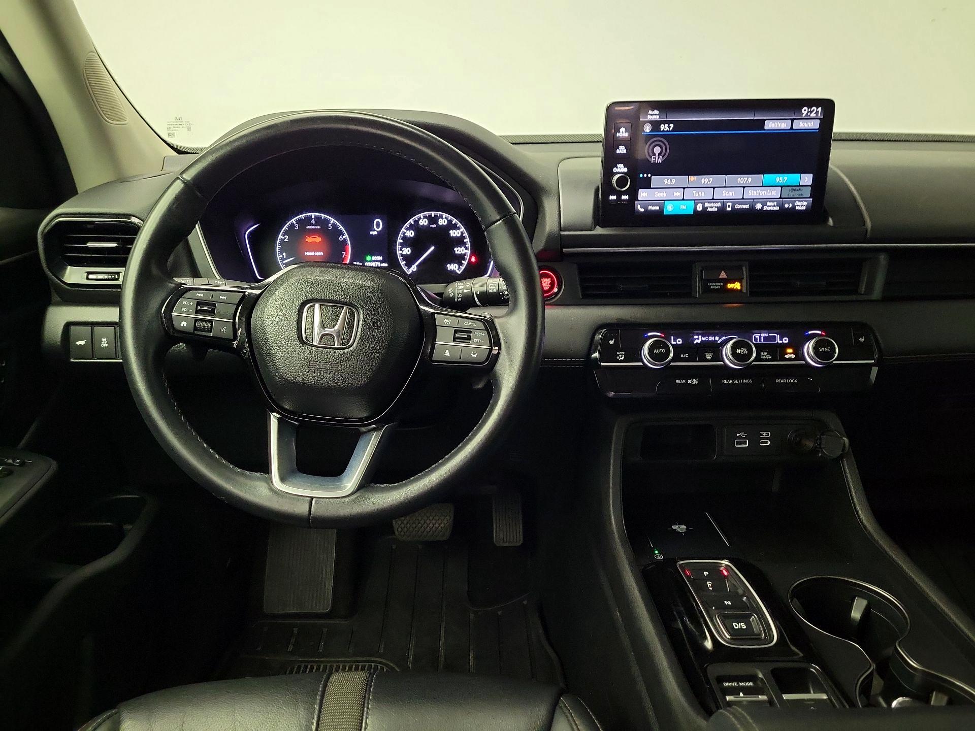 Thumbnail: 2023 Honda Pilot - 10