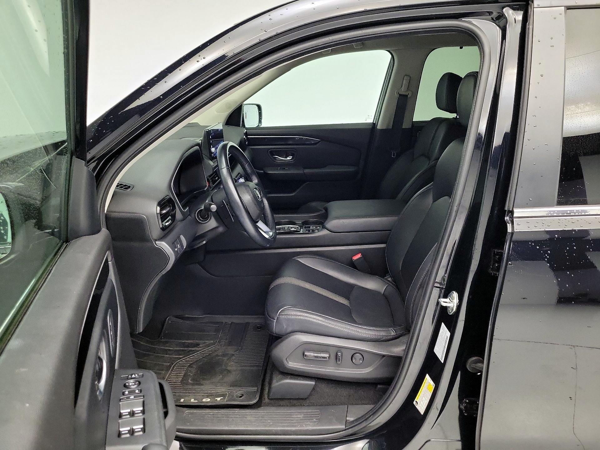 Thumbnail: 2023 Honda Pilot - 11