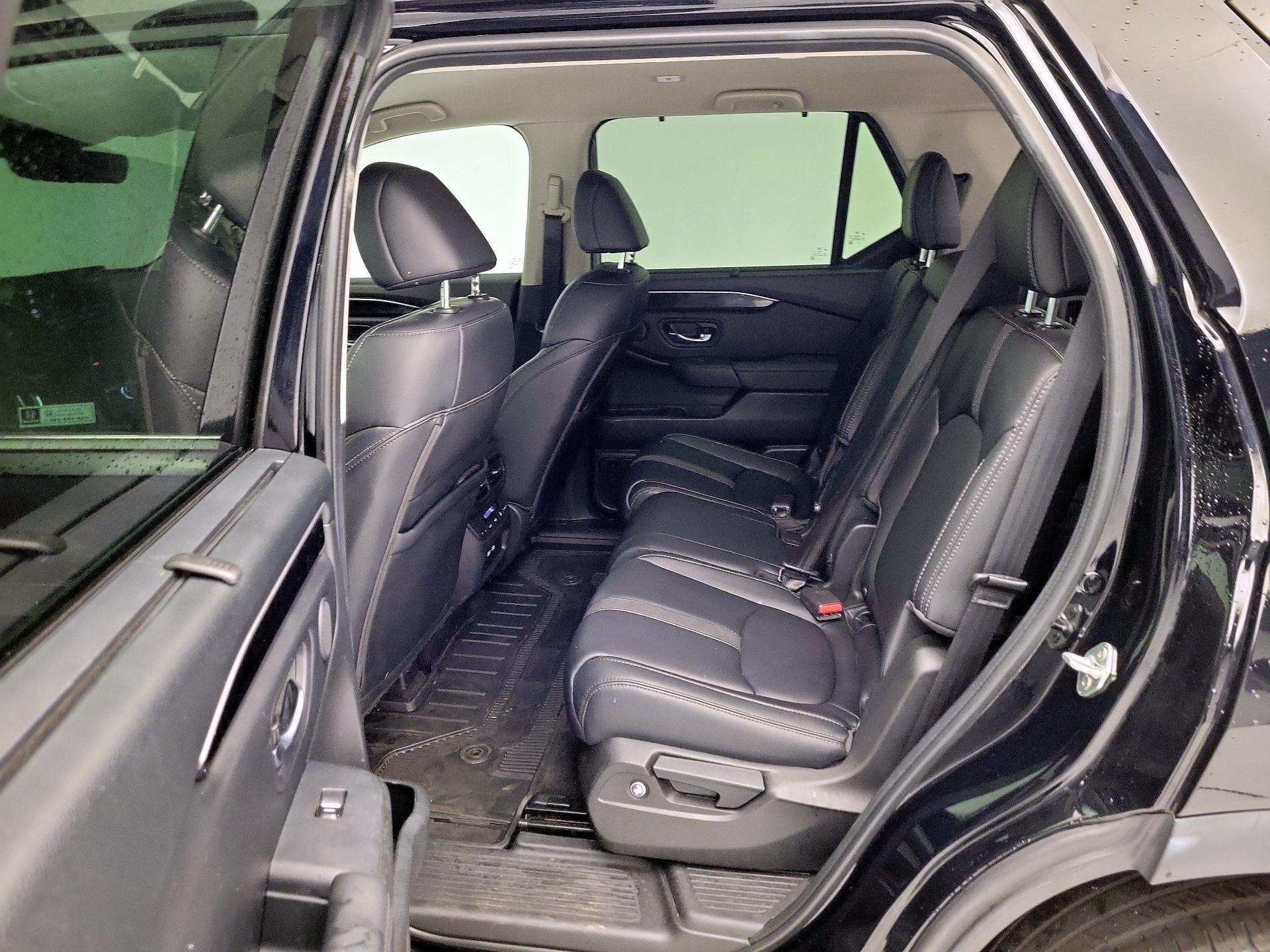 Thumbnail: 2023 Honda Pilot - 19