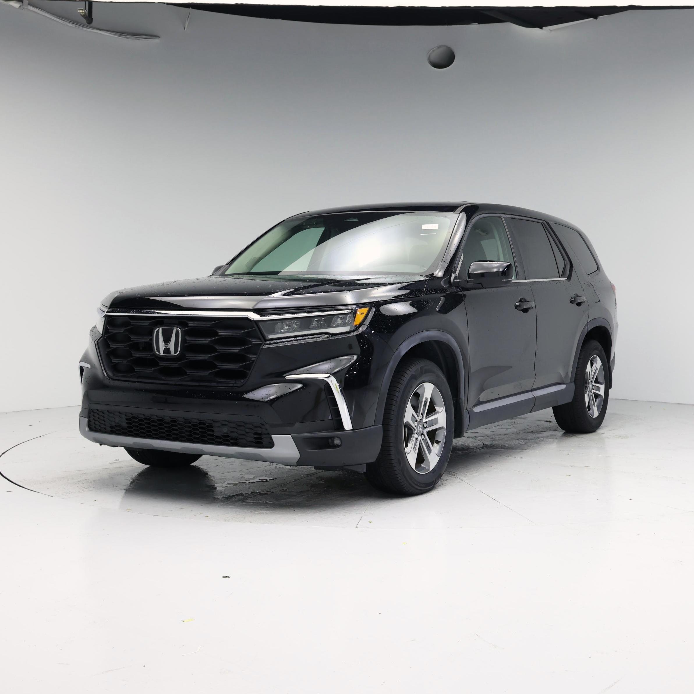 Thumbnail: 2023 Honda Pilot - 4