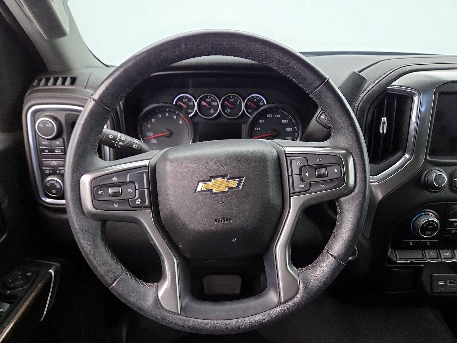 2021 Chevrolet Silverado 1500 LT - Photo 11