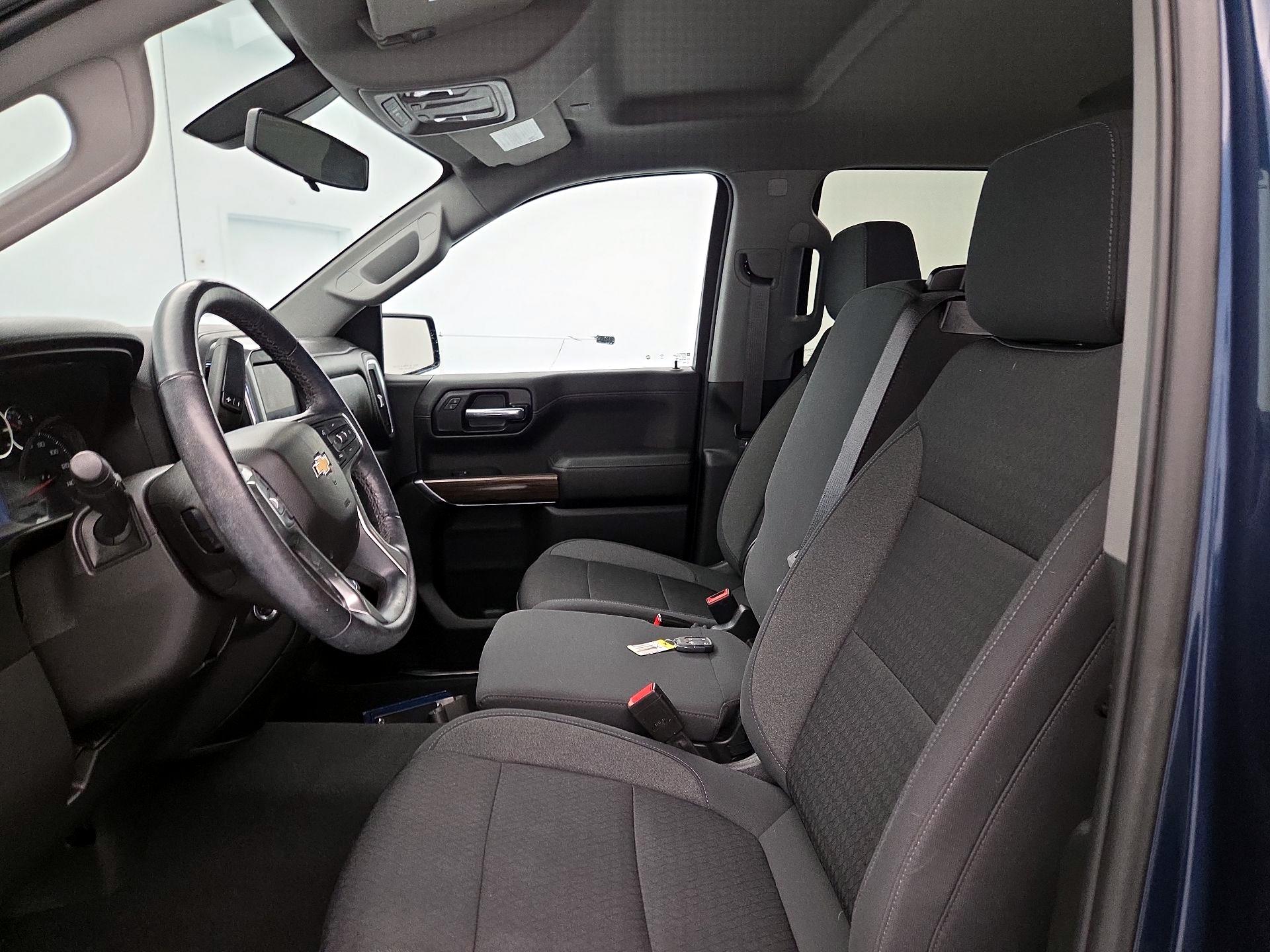 Thumbnail: 2021 Chevrolet Silverado 1500 - 11