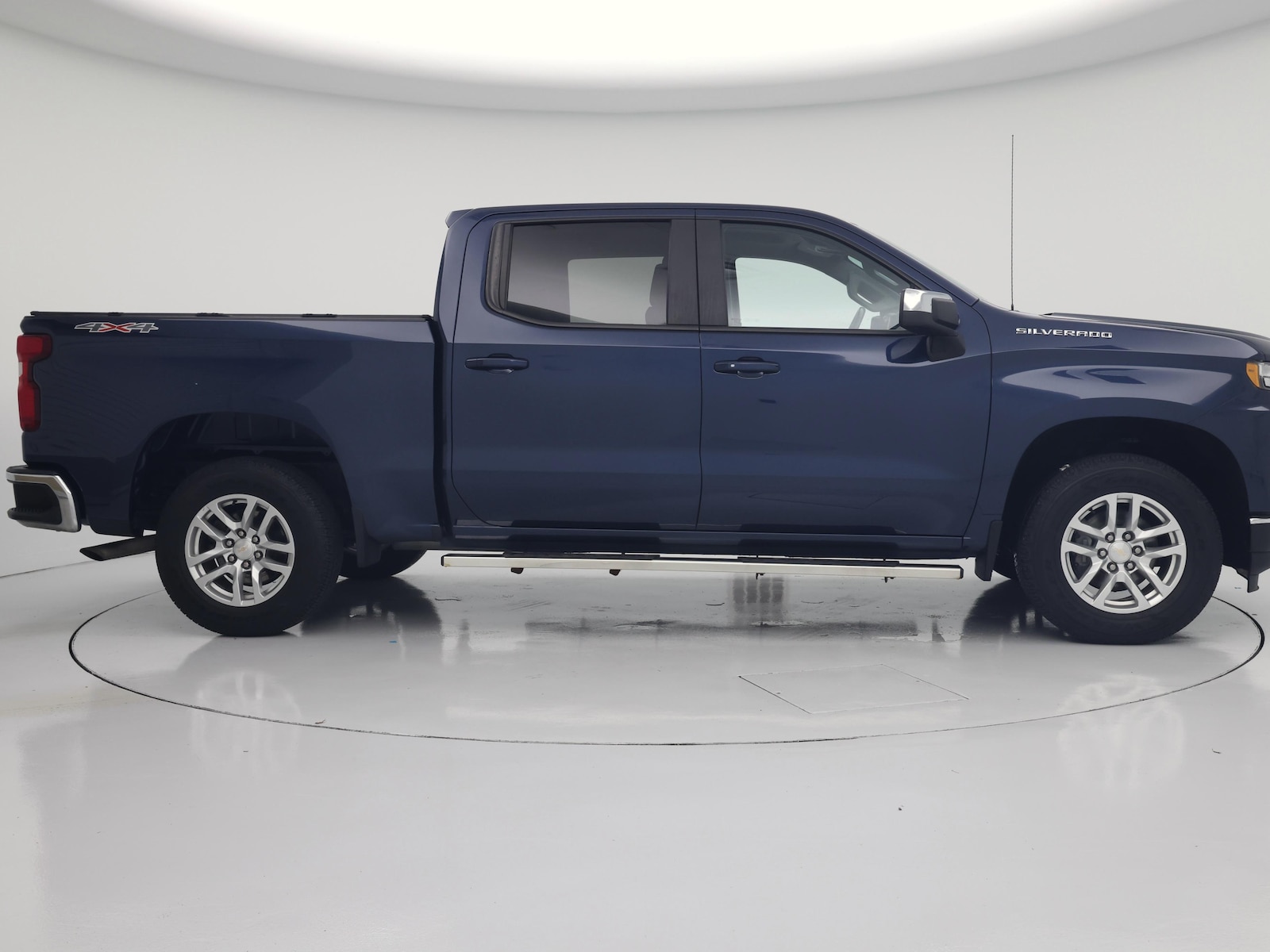 2021 Chevrolet Silverado 1500 LT - Photo 8